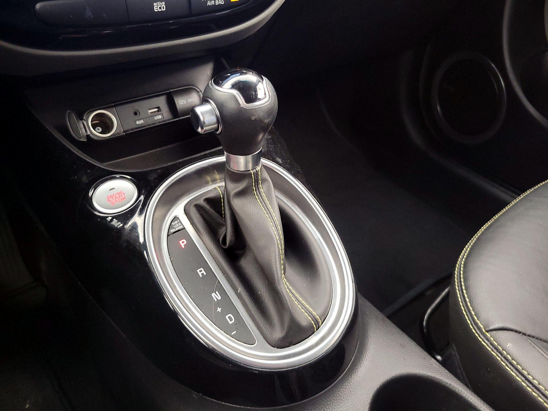Thumbnail: 2016 Kia Soul - 18
