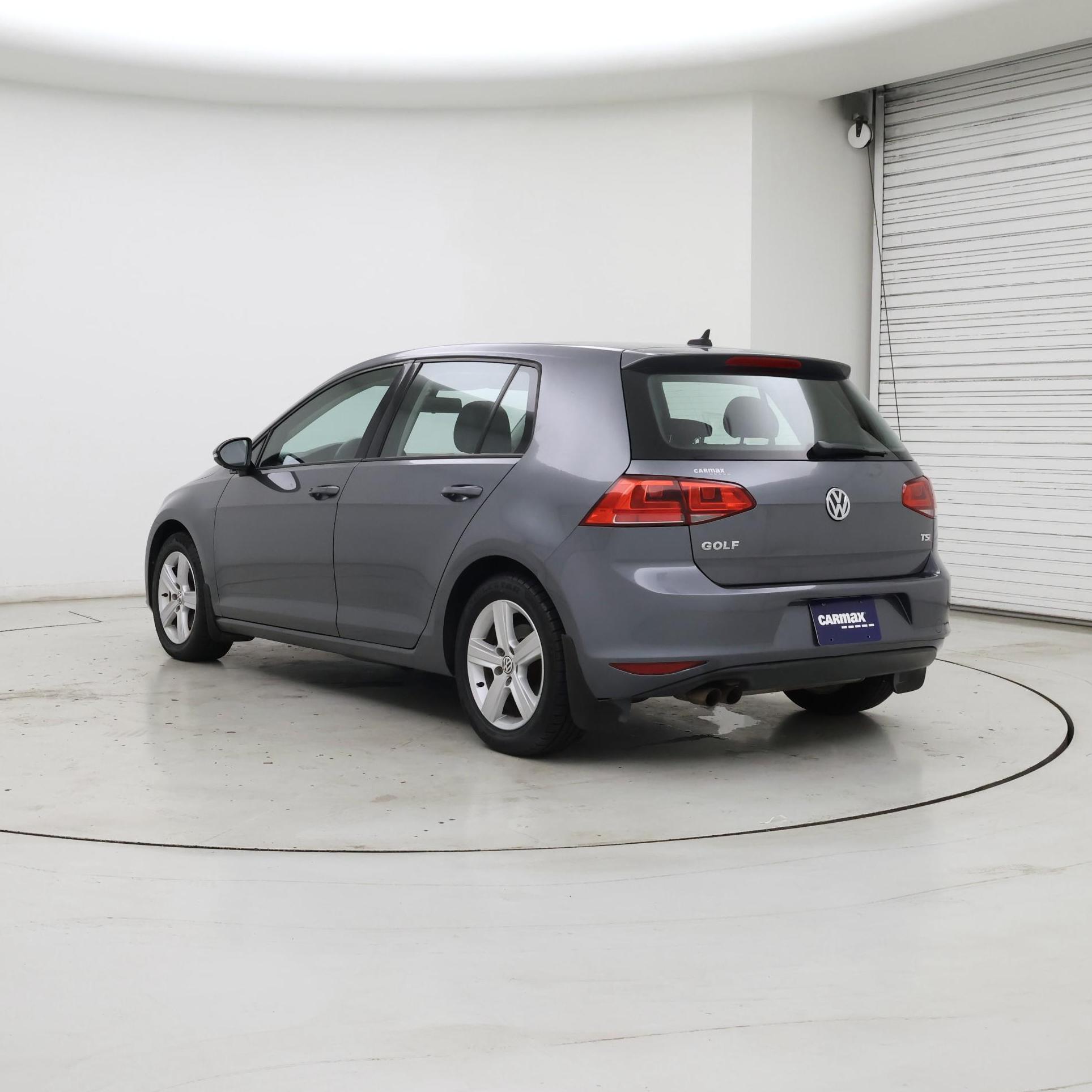 Thumbnail: 2017 Volkswagen Golf - 2