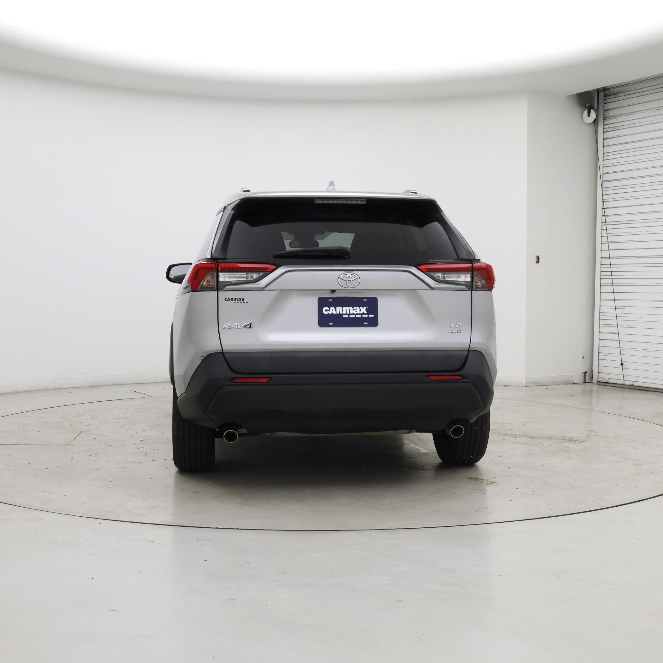 Thumbnail: 2019 Toyota RAV4 - 6