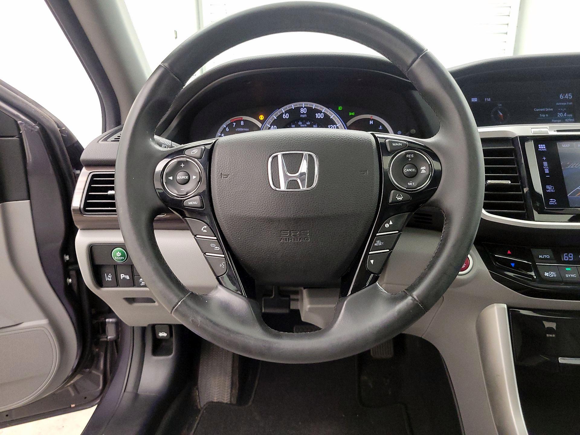Thumbnail: 2016 Honda Accord - 10