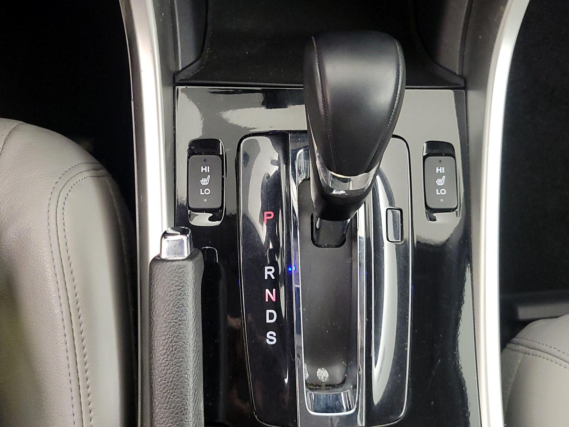 Thumbnail: 2016 Honda Accord - 18