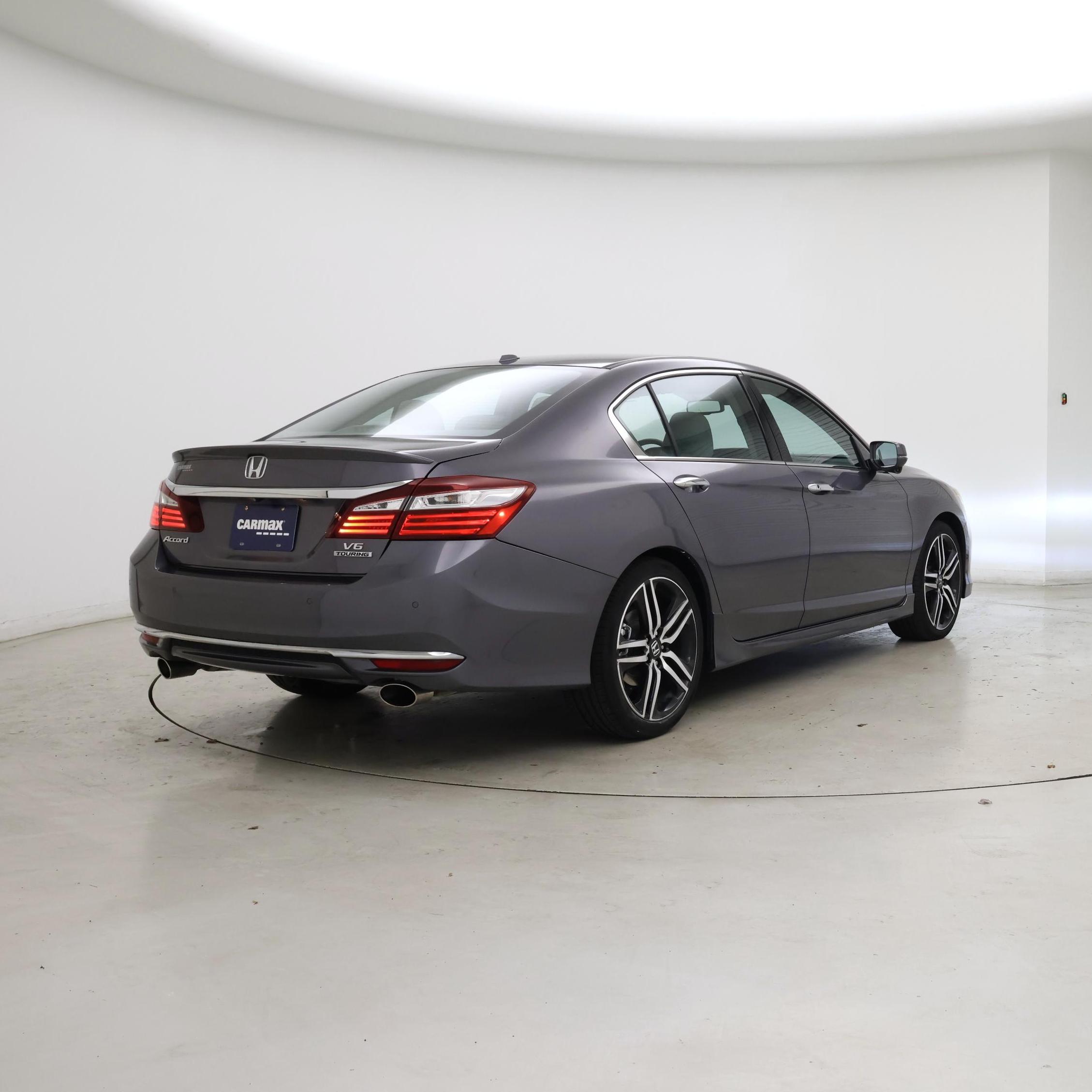 Thumbnail: 2016 Honda Accord - 8
