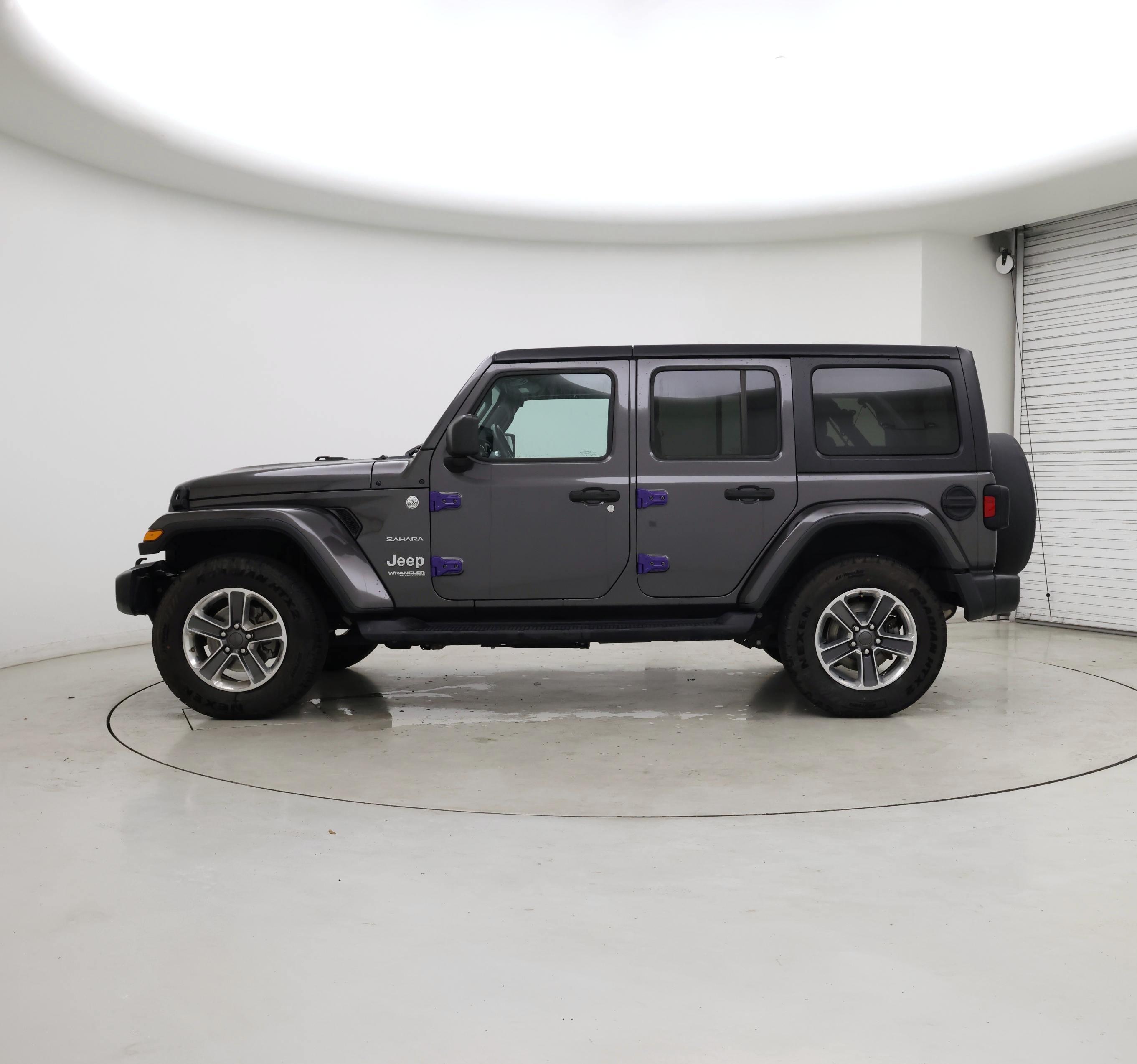 Thumbnail: 2019 Jeep Wrangler - 3