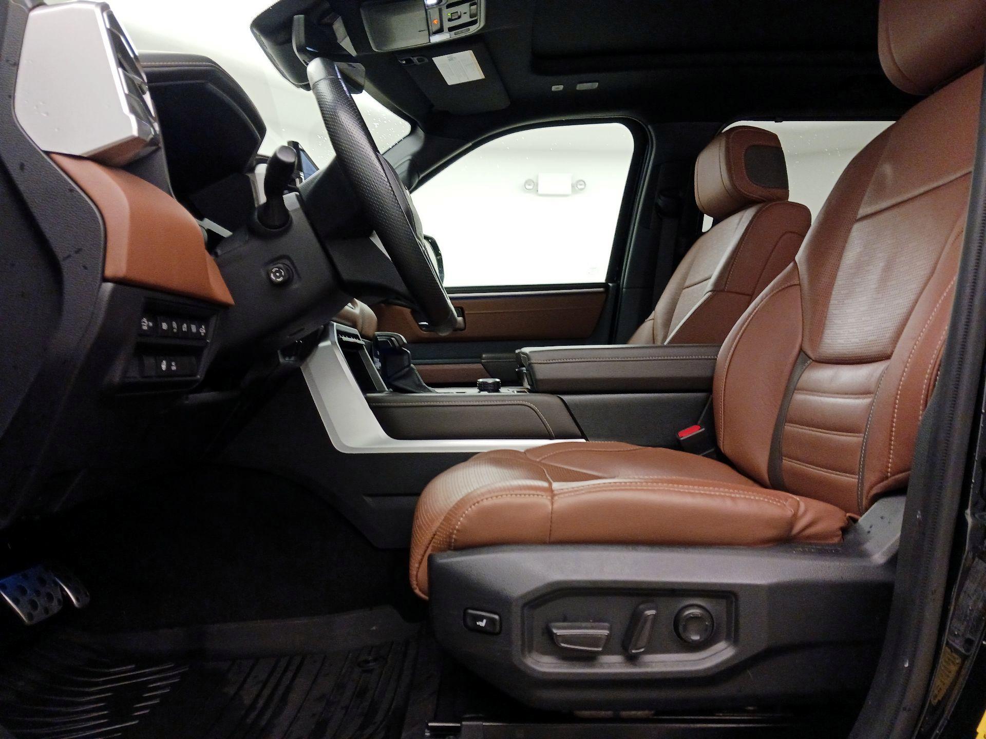 Thumbnail: 2023 Toyota Tundra - 11