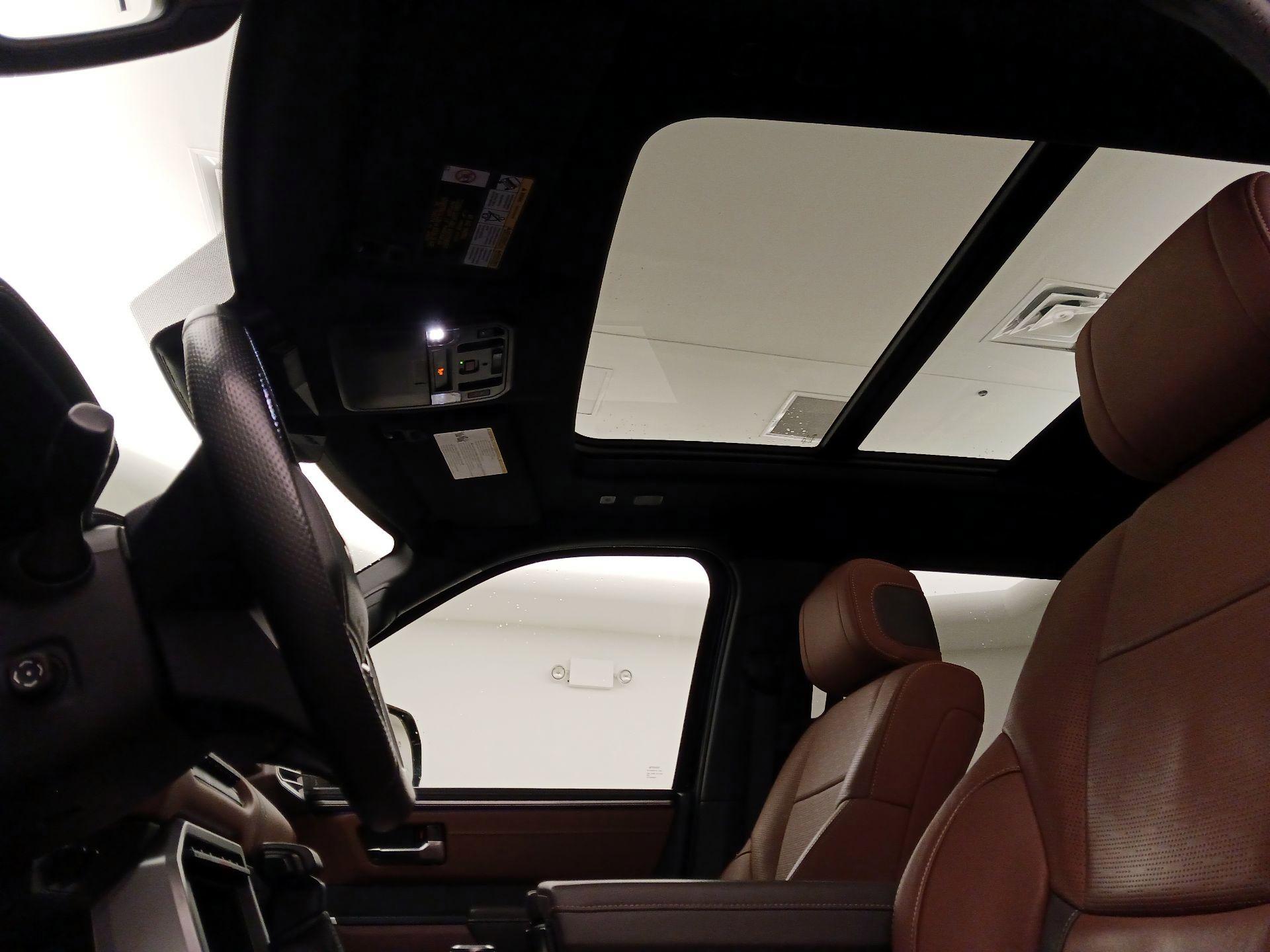 Thumbnail: 2023 Toyota Tundra - 19