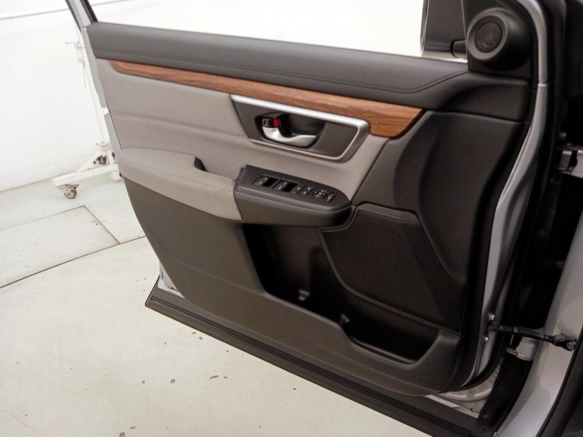 Thumbnail: 2019 Honda CR-V - 12