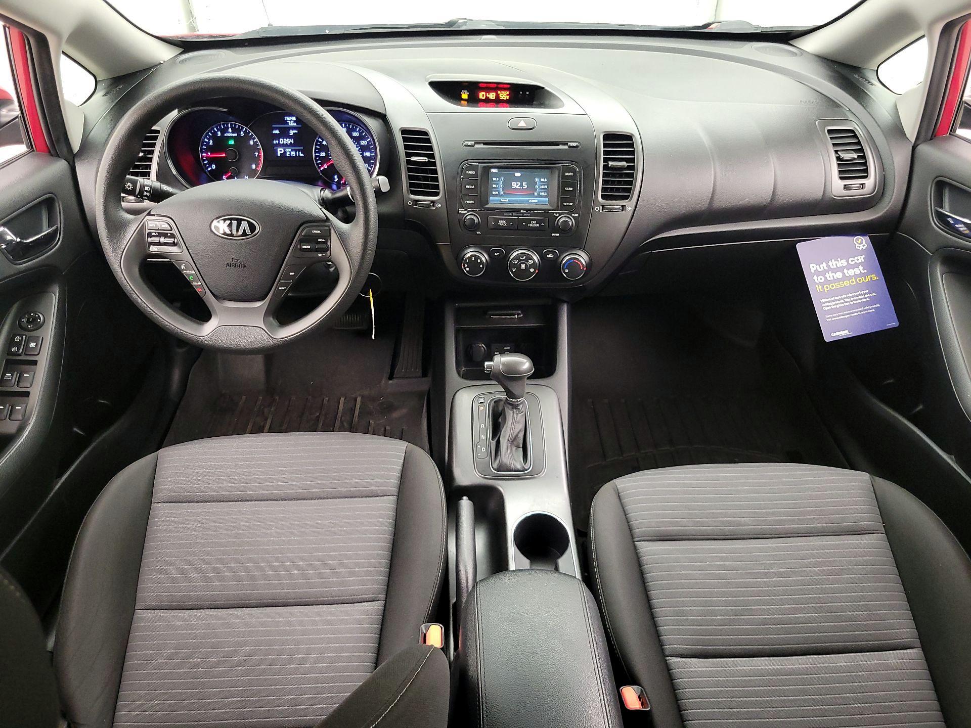 Thumbnail: 2016 Kia Forte - 9
