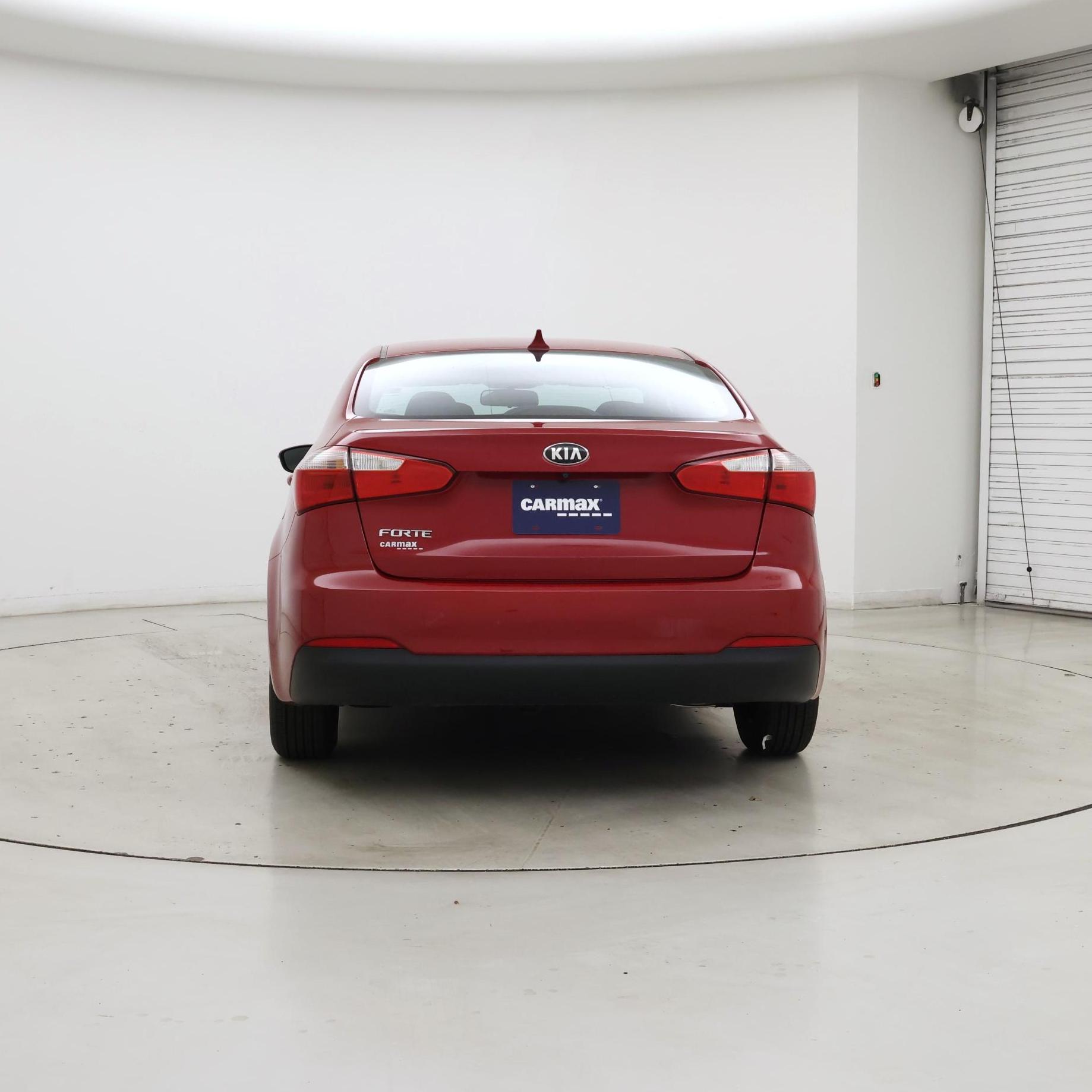 Thumbnail: 2016 Kia Forte - 6