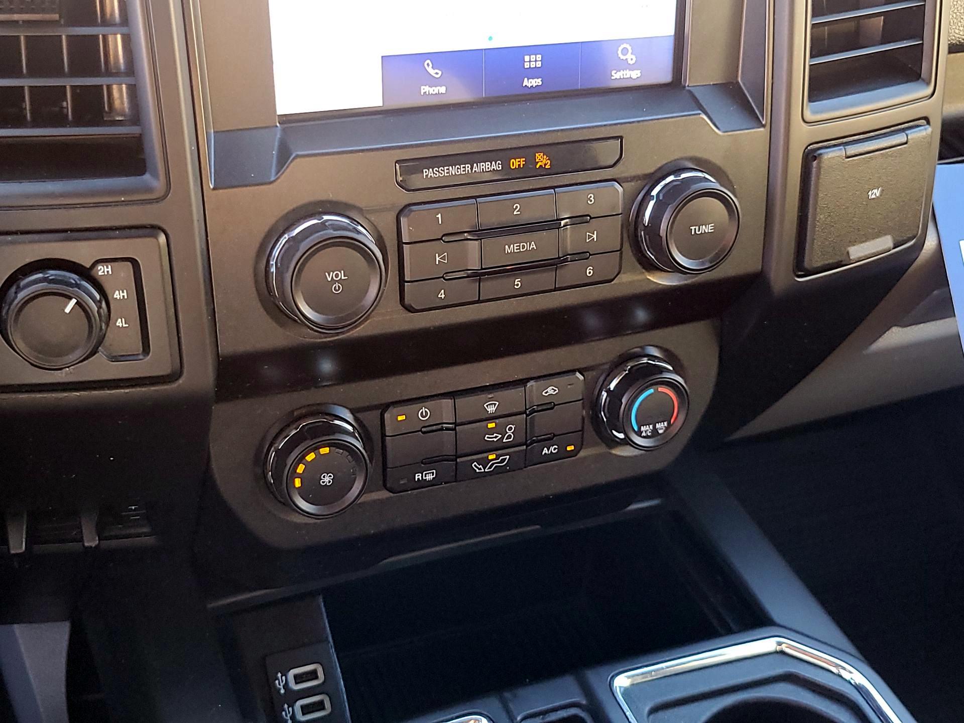 Thumbnail: 2019 Ford F-150 - 16