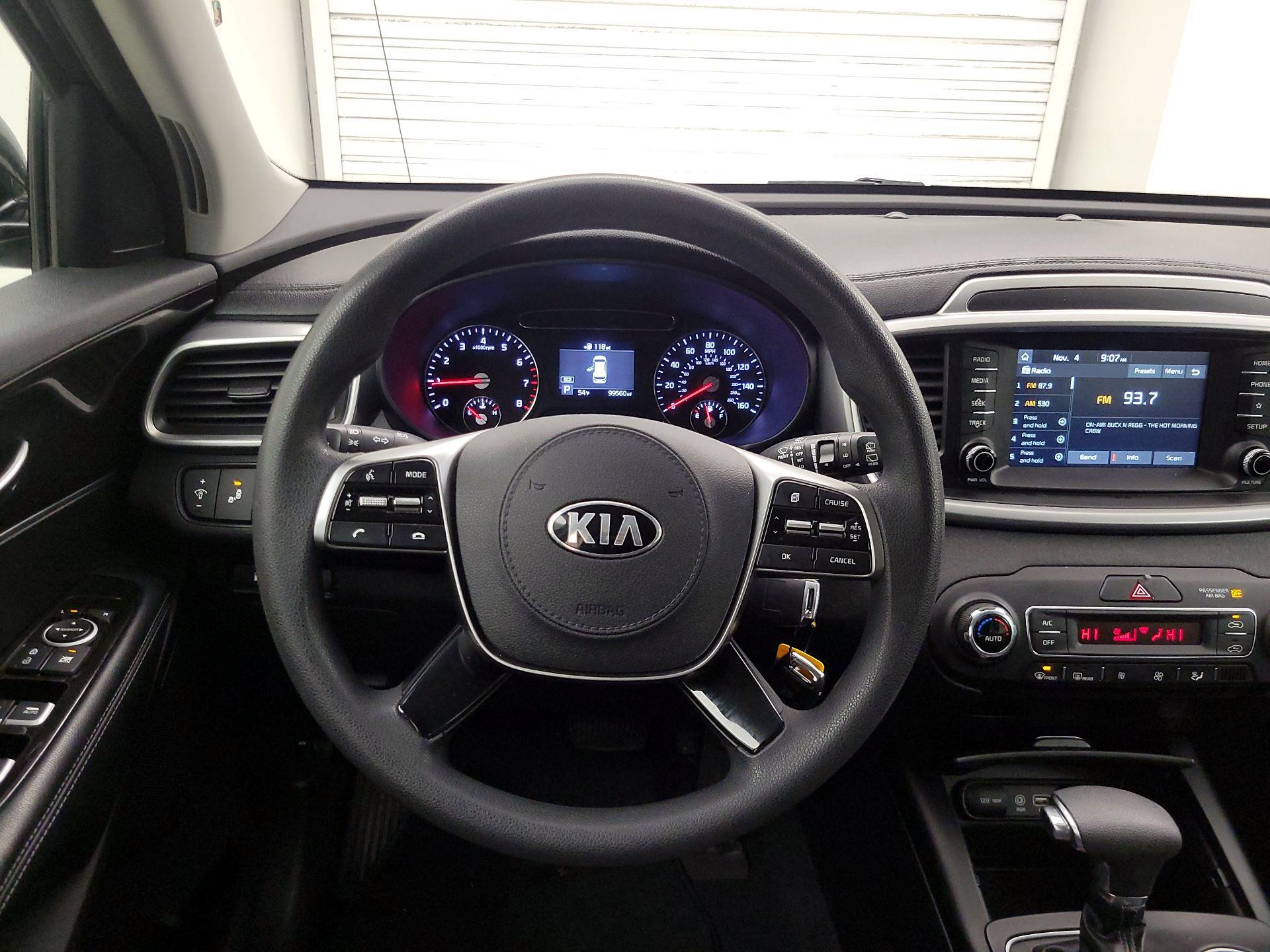 Thumbnail: 2019 Kia Sorento - 10