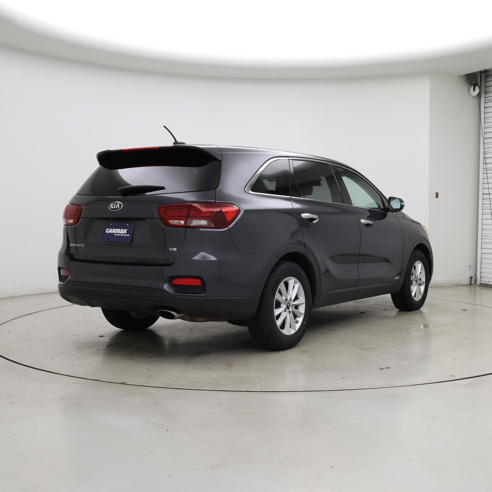 Thumbnail: 2019 Kia Sorento - 8