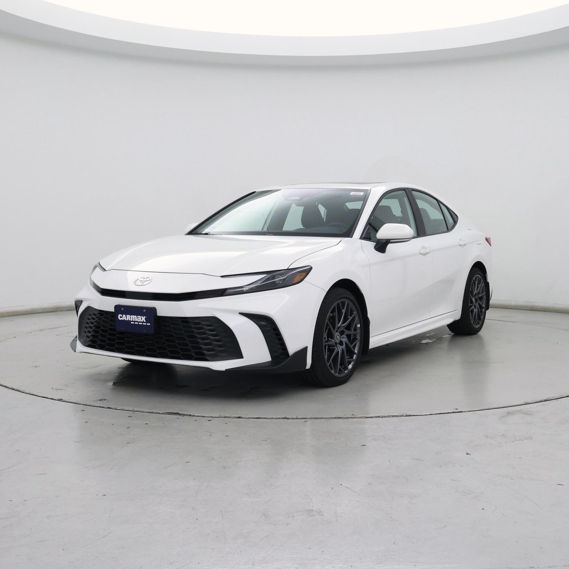 Thumbnail: 2025 Toyota Camry - 4
