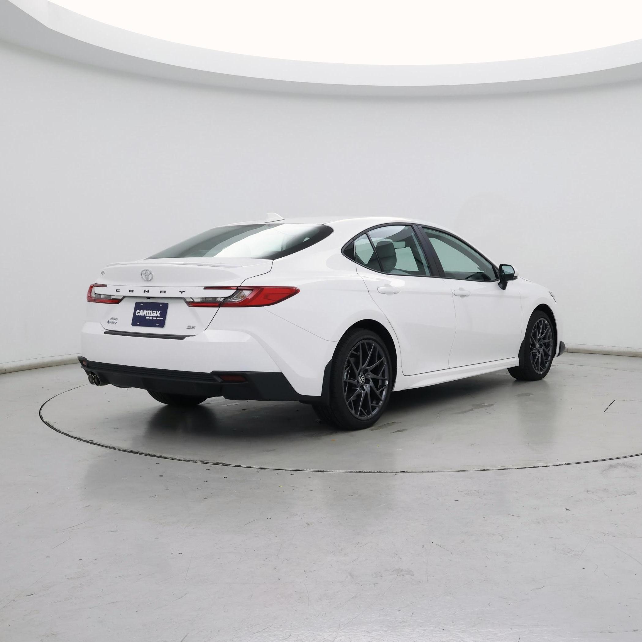 Thumbnail: 2025 Toyota Camry - 8