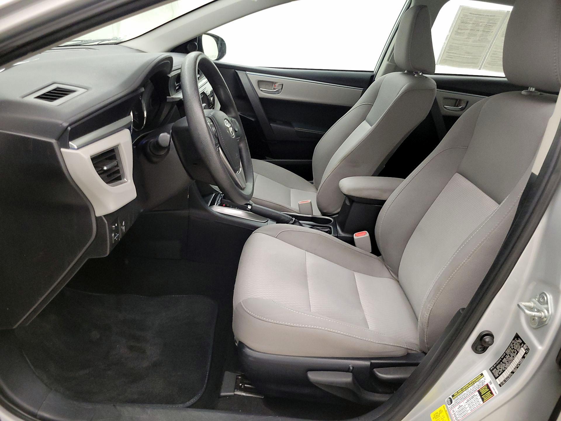 Thumbnail: 2015 Toyota Corolla - 11
