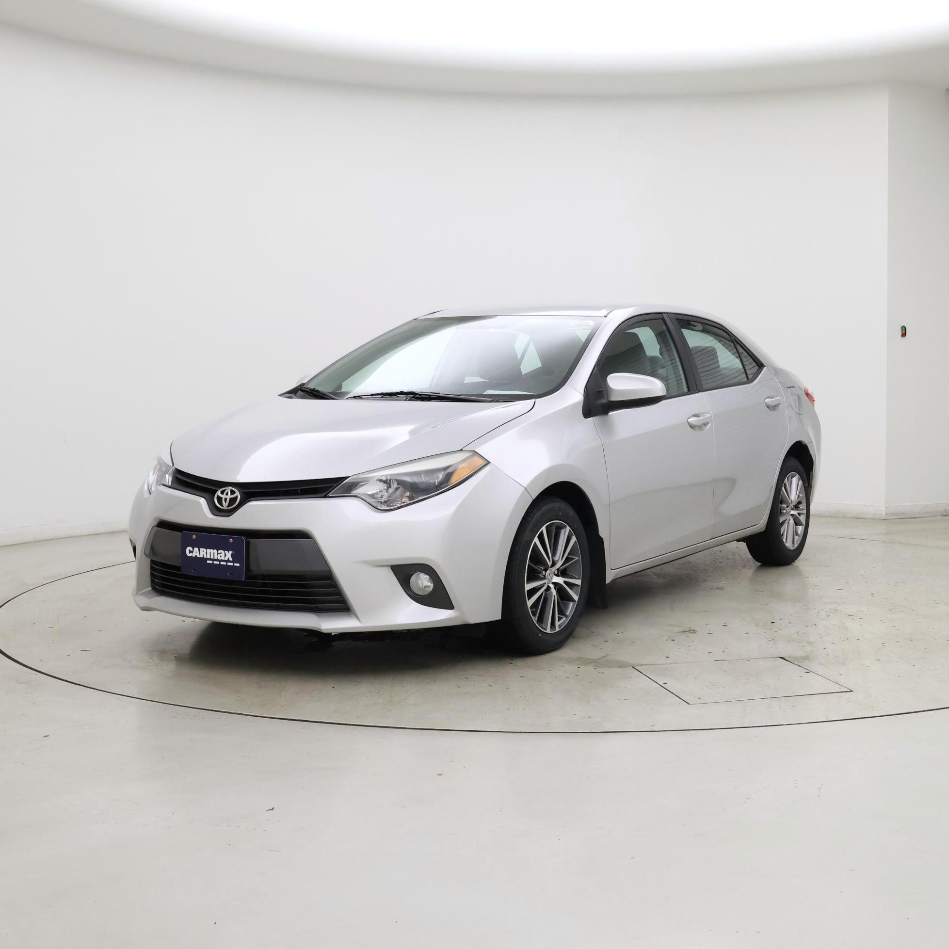Thumbnail: 2015 Toyota Corolla - 4