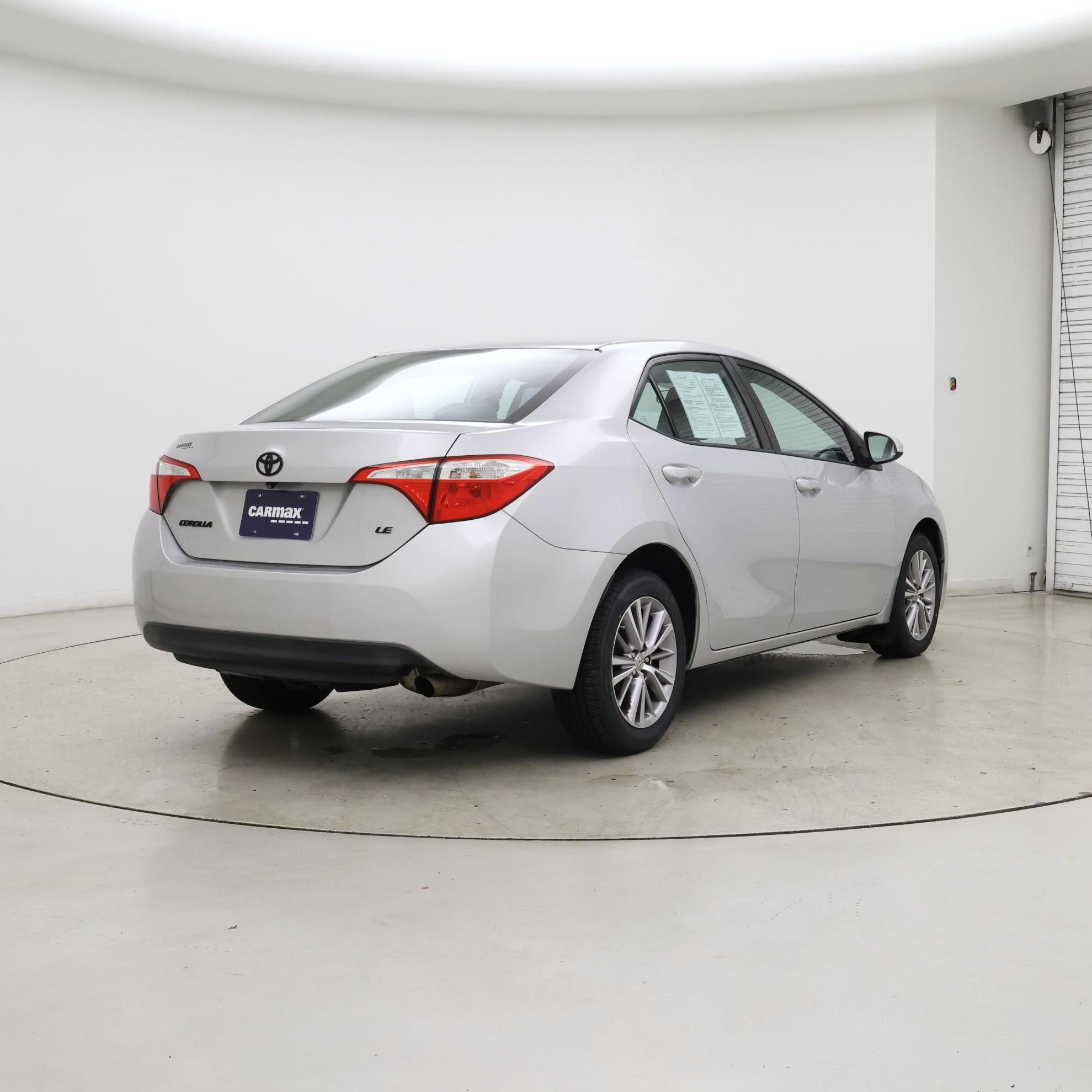 Thumbnail: 2015 Toyota Corolla - 8