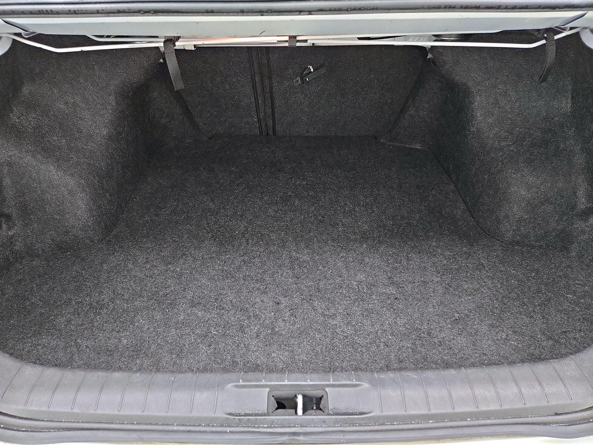 Thumbnail: 2015 Nissan Altima - 20