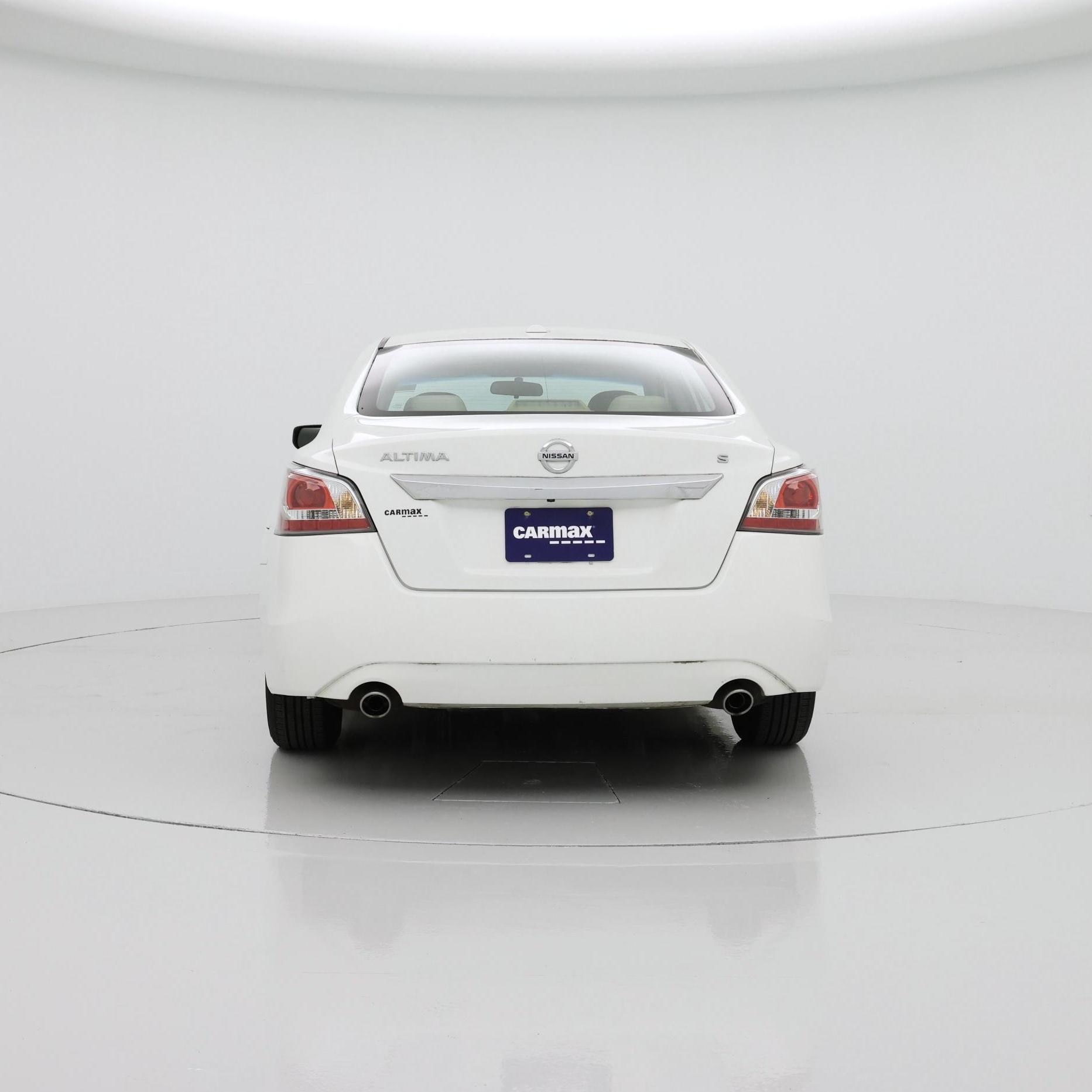 Thumbnail: 2015 Nissan Altima - 6