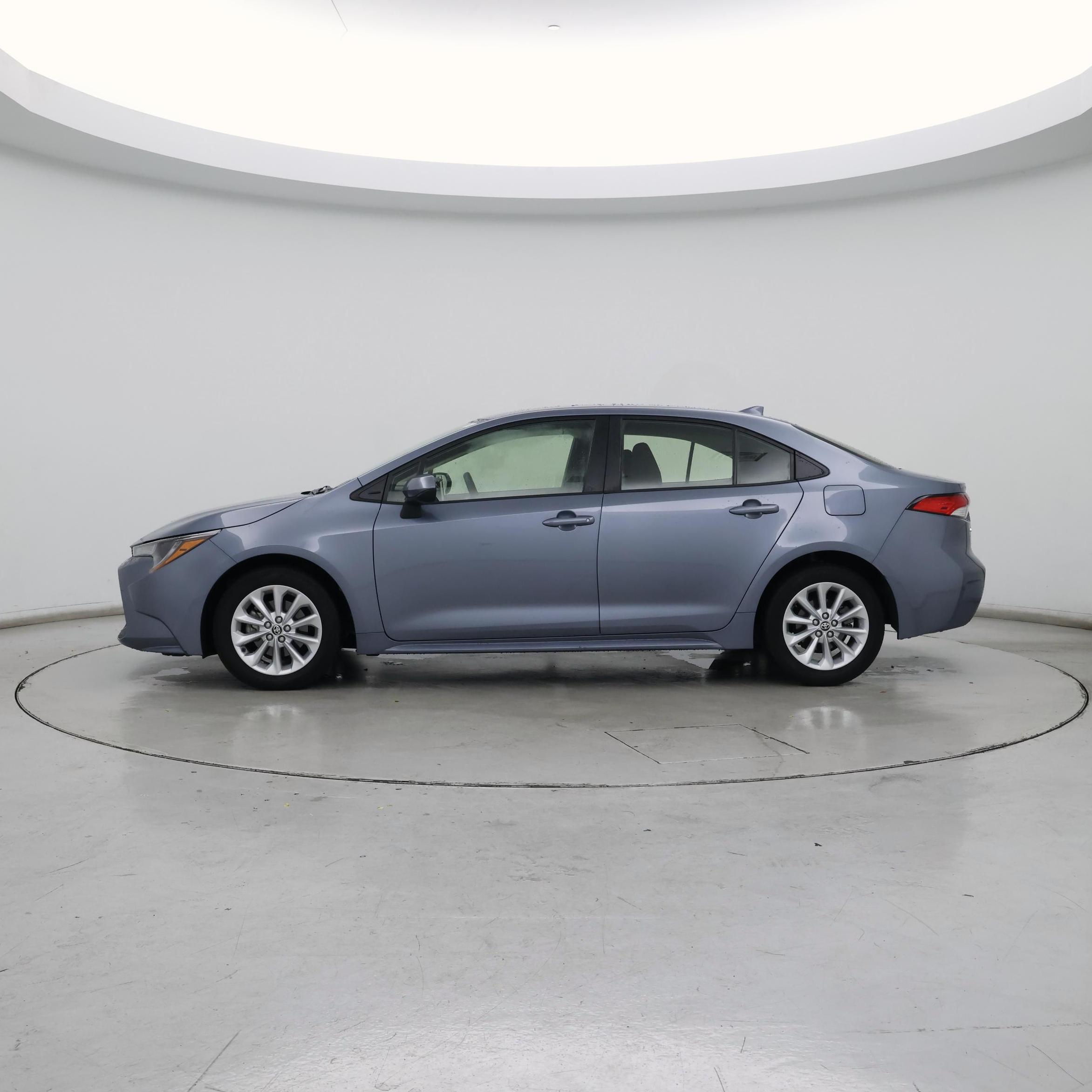 Thumbnail: 2020 Toyota Corolla - 3