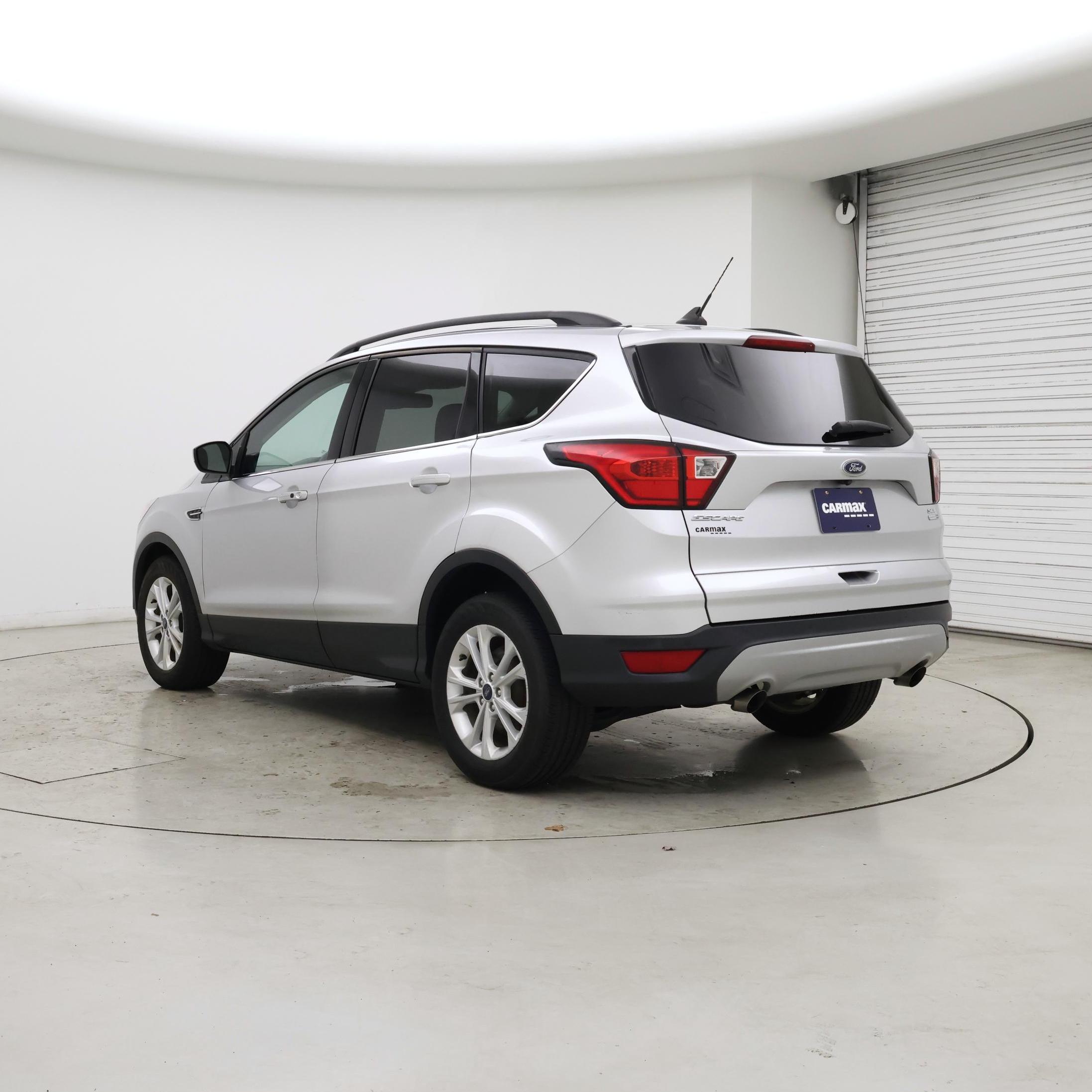 Thumbnail: 2019 Ford Escape - 2