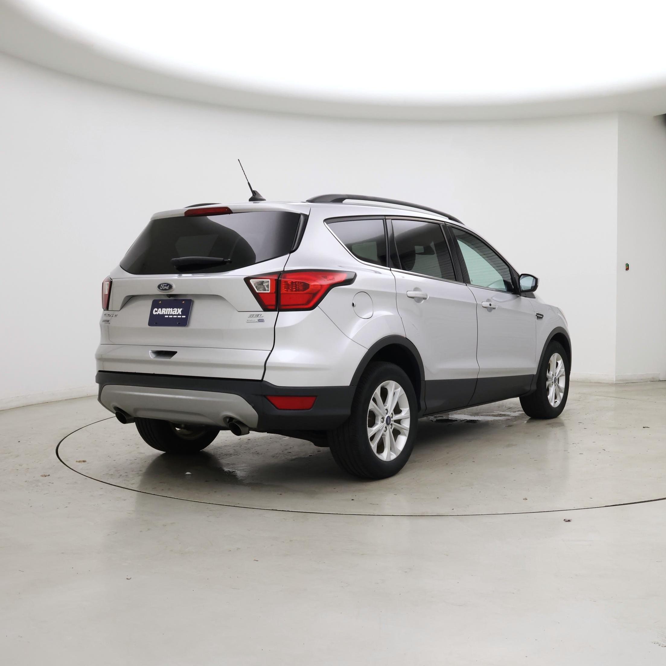 Thumbnail: 2019 Ford Escape - 8