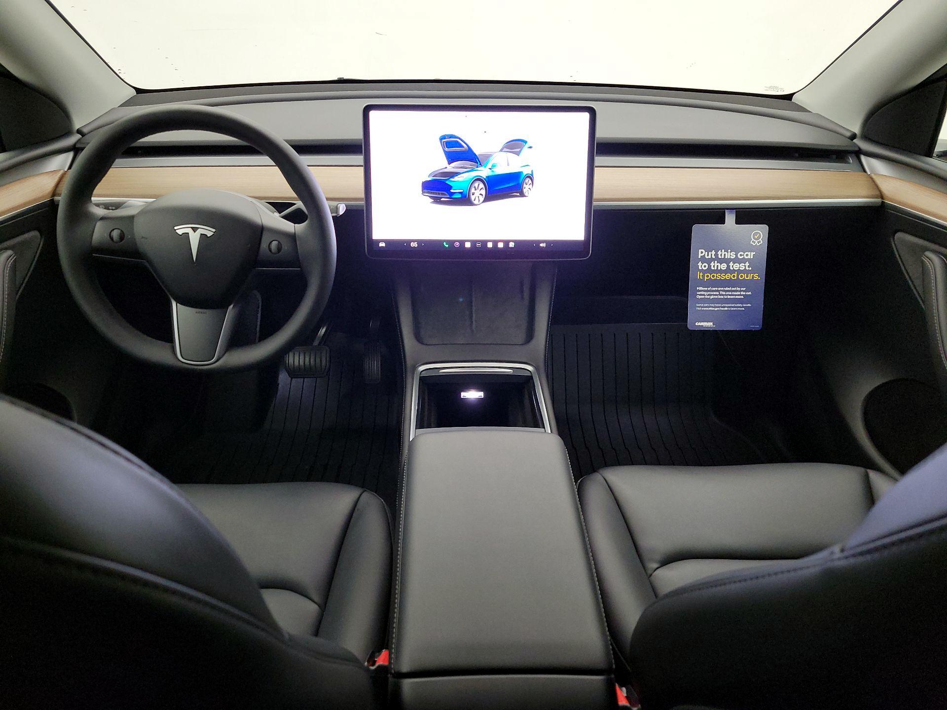 Thumbnail: 2023 Tesla Model Y - 9