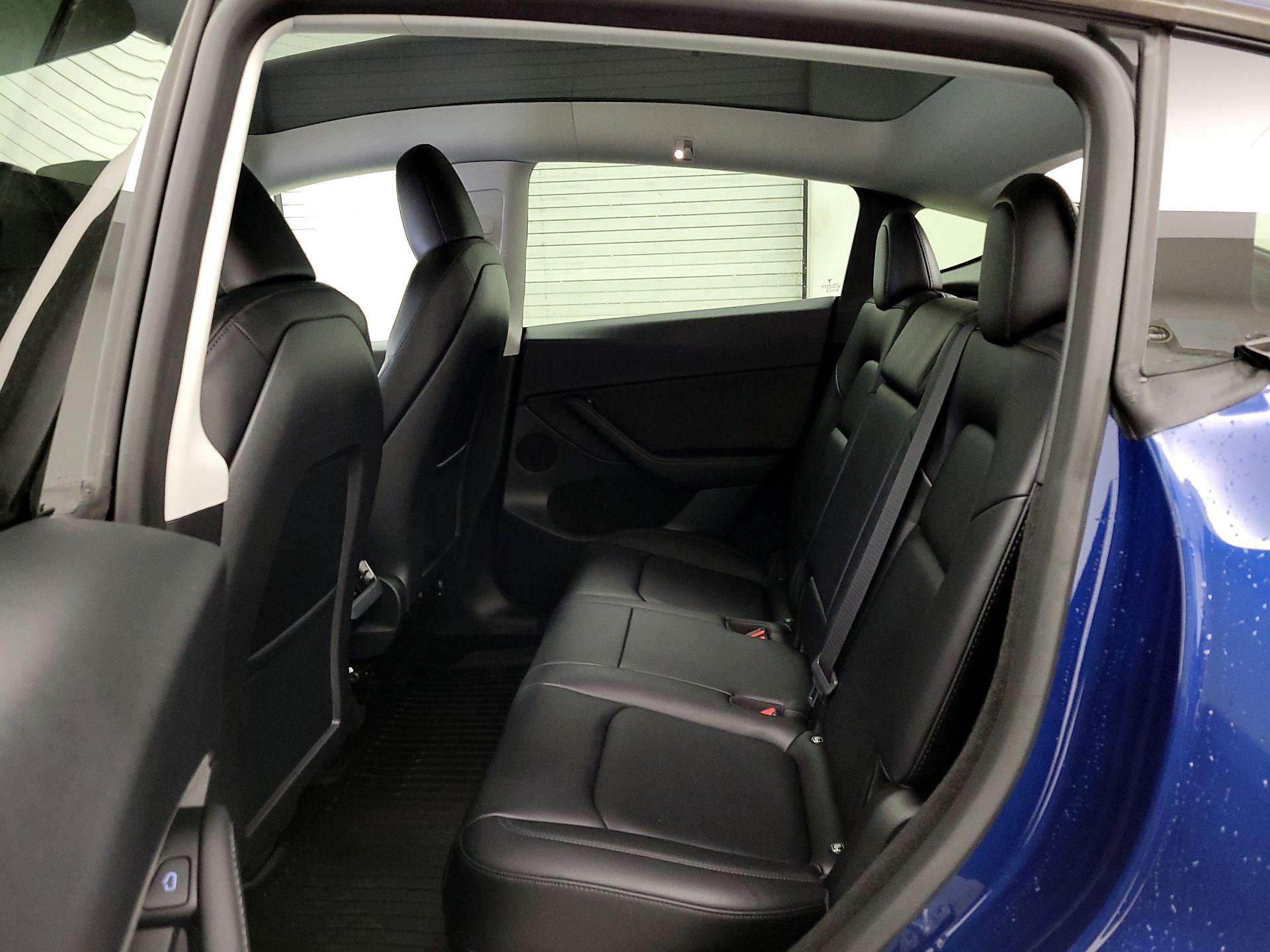 Thumbnail: 2023 Tesla Model Y - 19