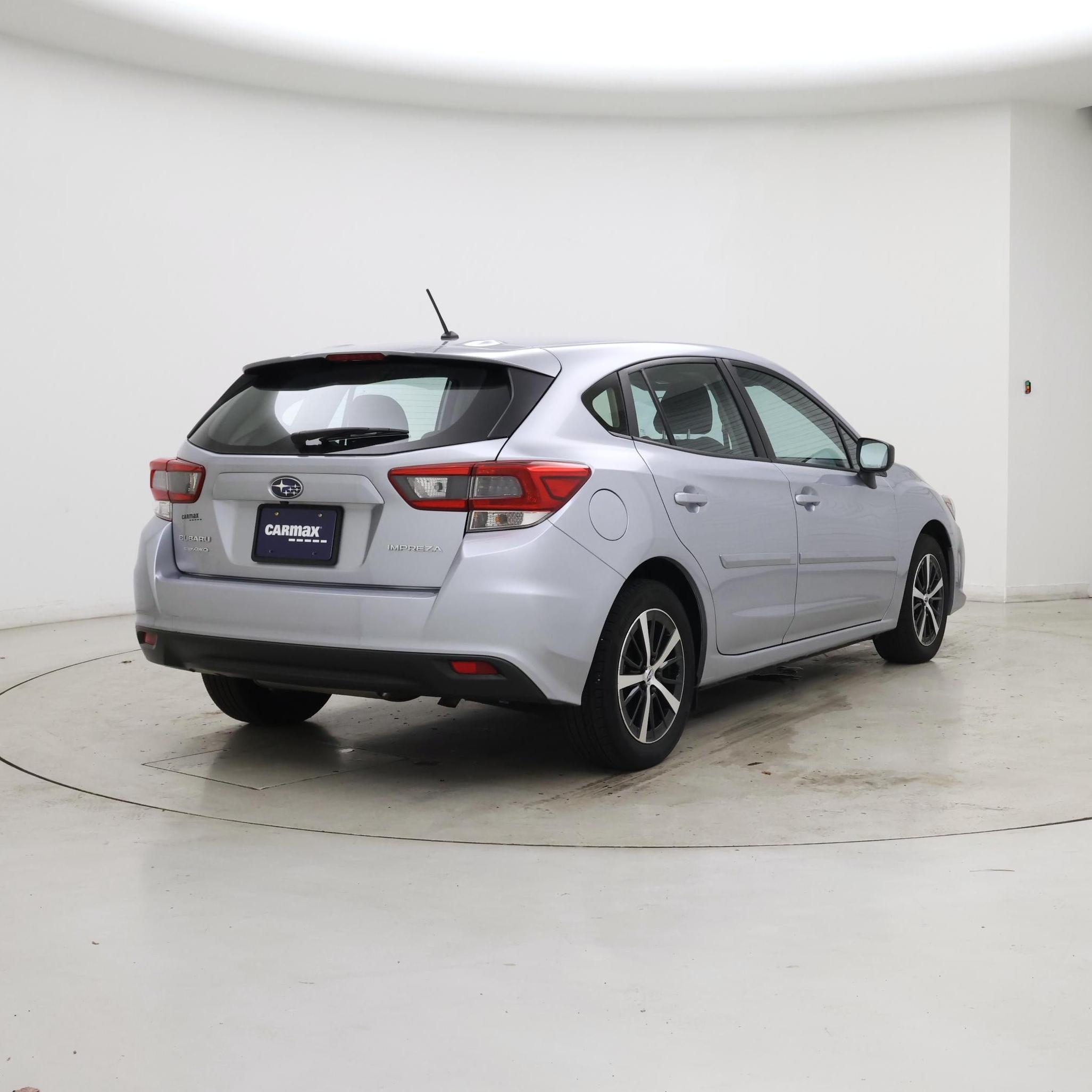 Thumbnail: 2022 Subaru Impreza - 8