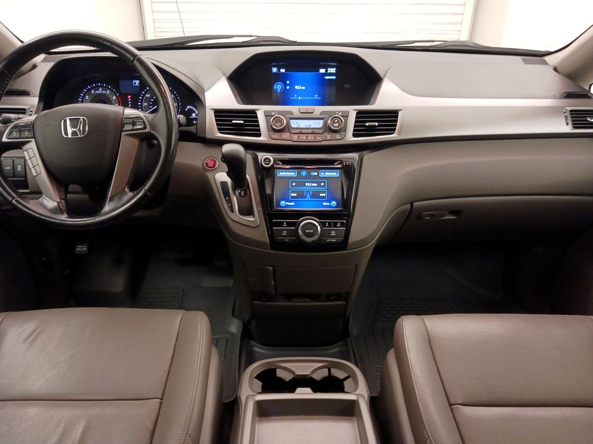 Thumbnail: 2016 Honda Odyssey - 9