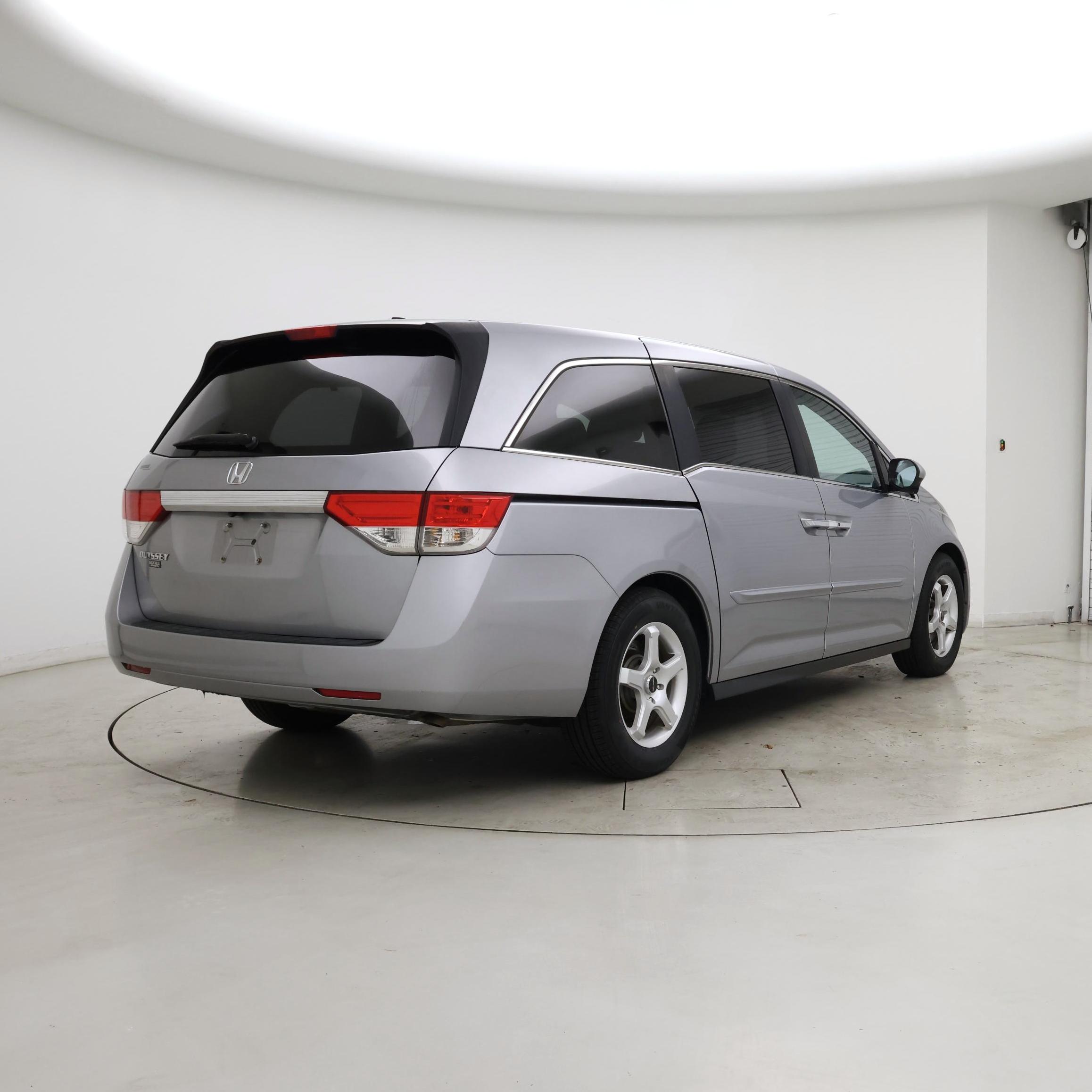 Thumbnail: 2016 Honda Odyssey - 8