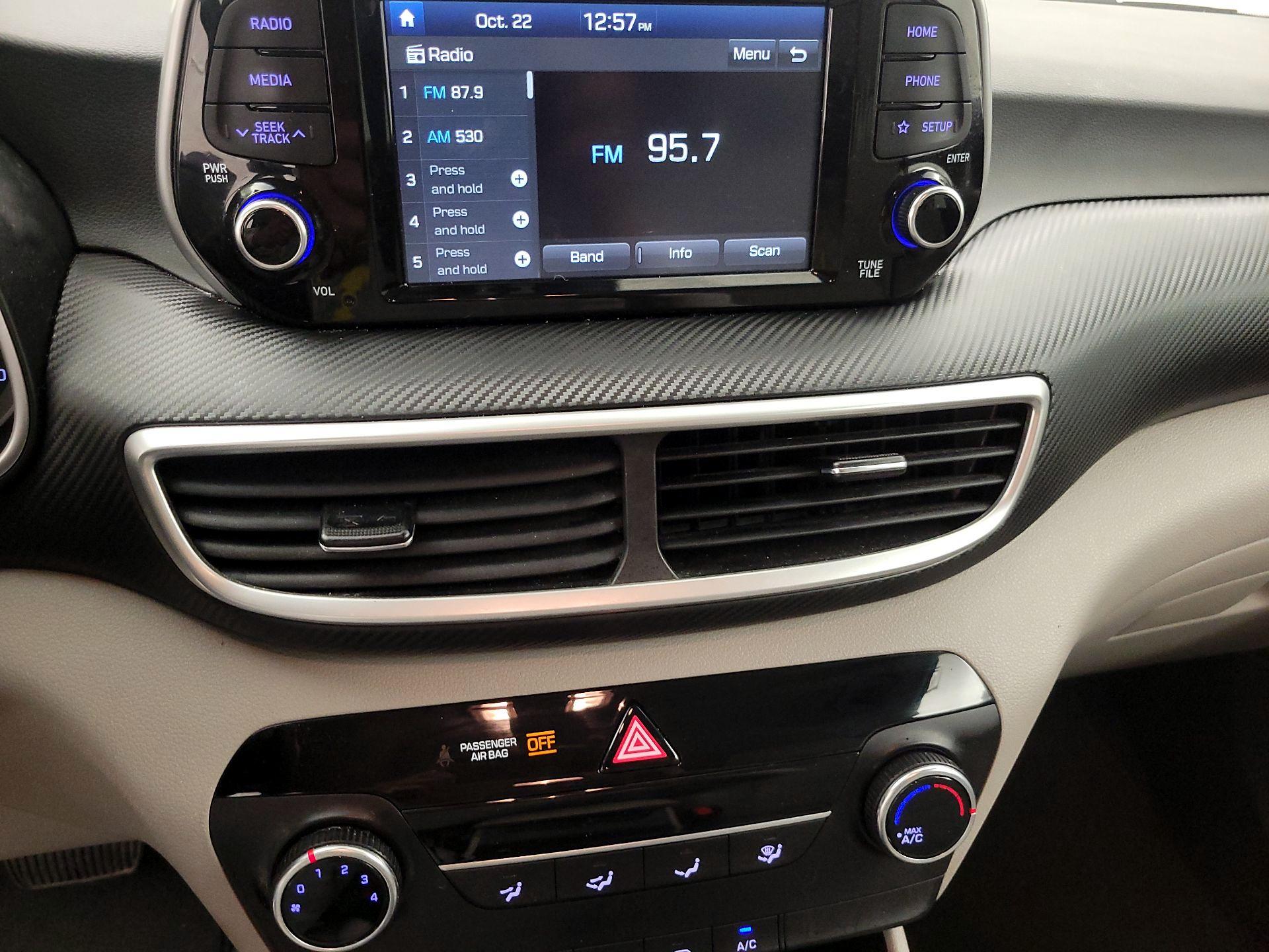 Thumbnail: 2020 Hyundai Tucson - 15