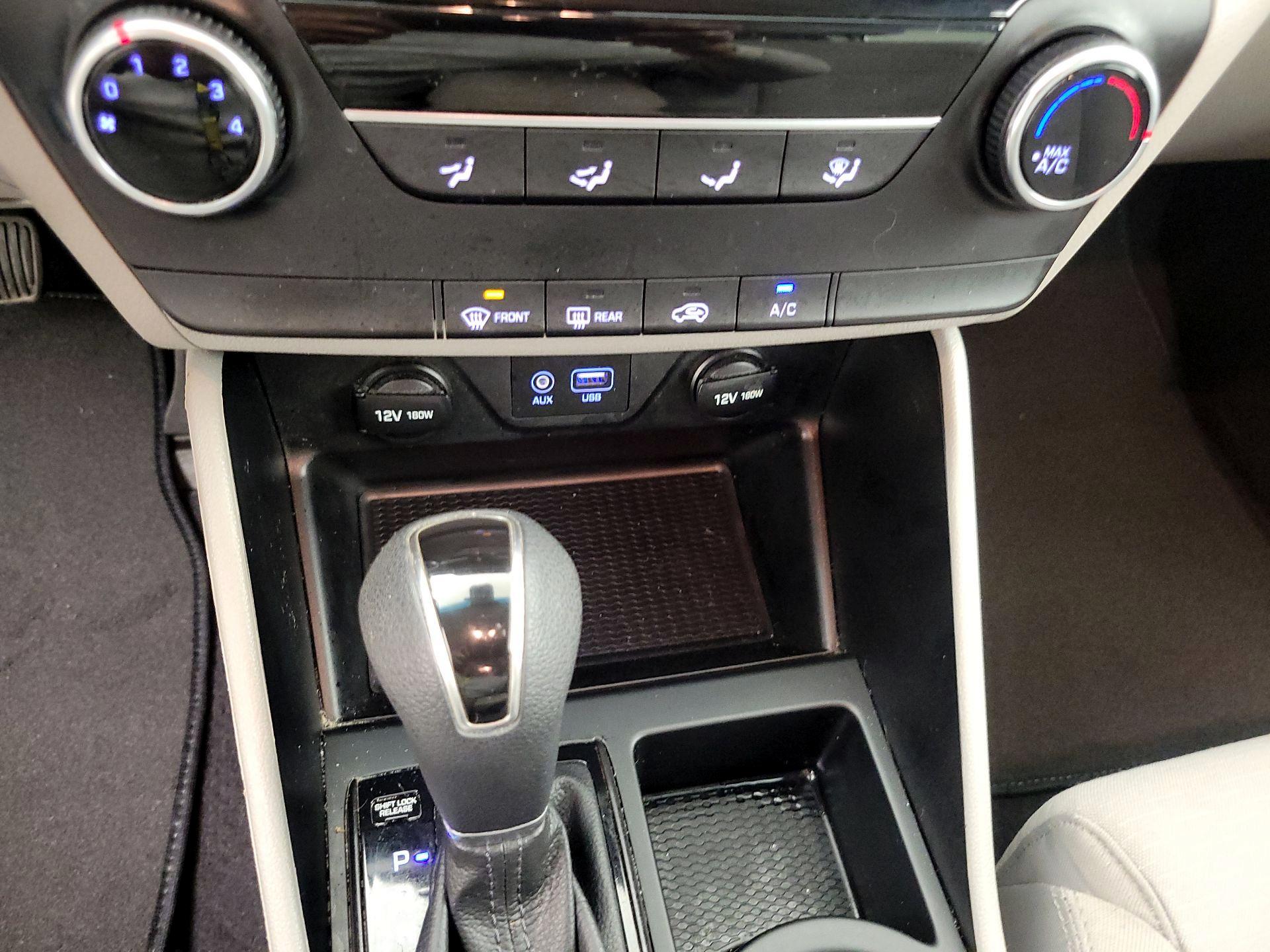 Thumbnail: 2020 Hyundai Tucson - 16