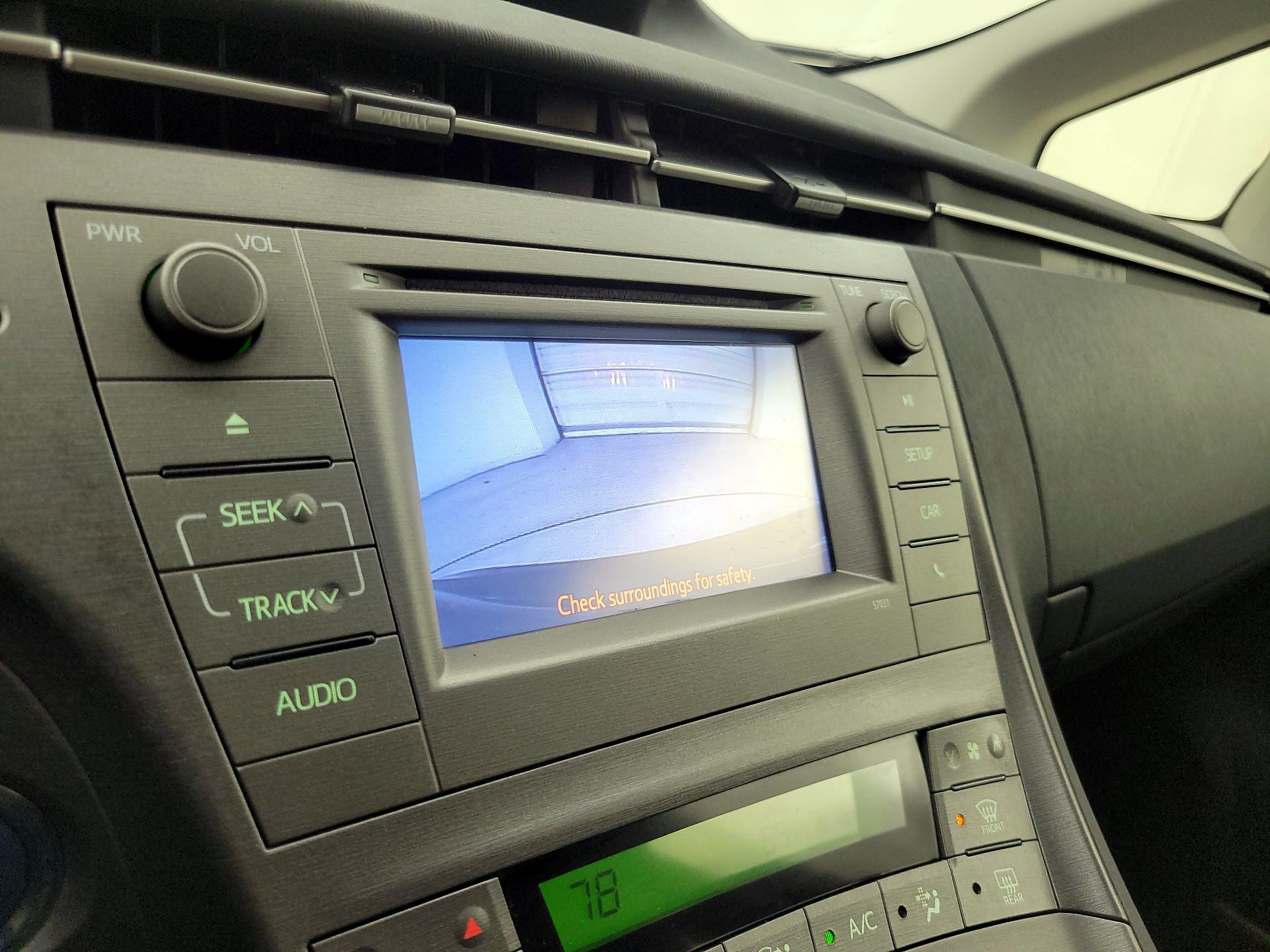 Thumbnail: 2015 Toyota Prius - 14