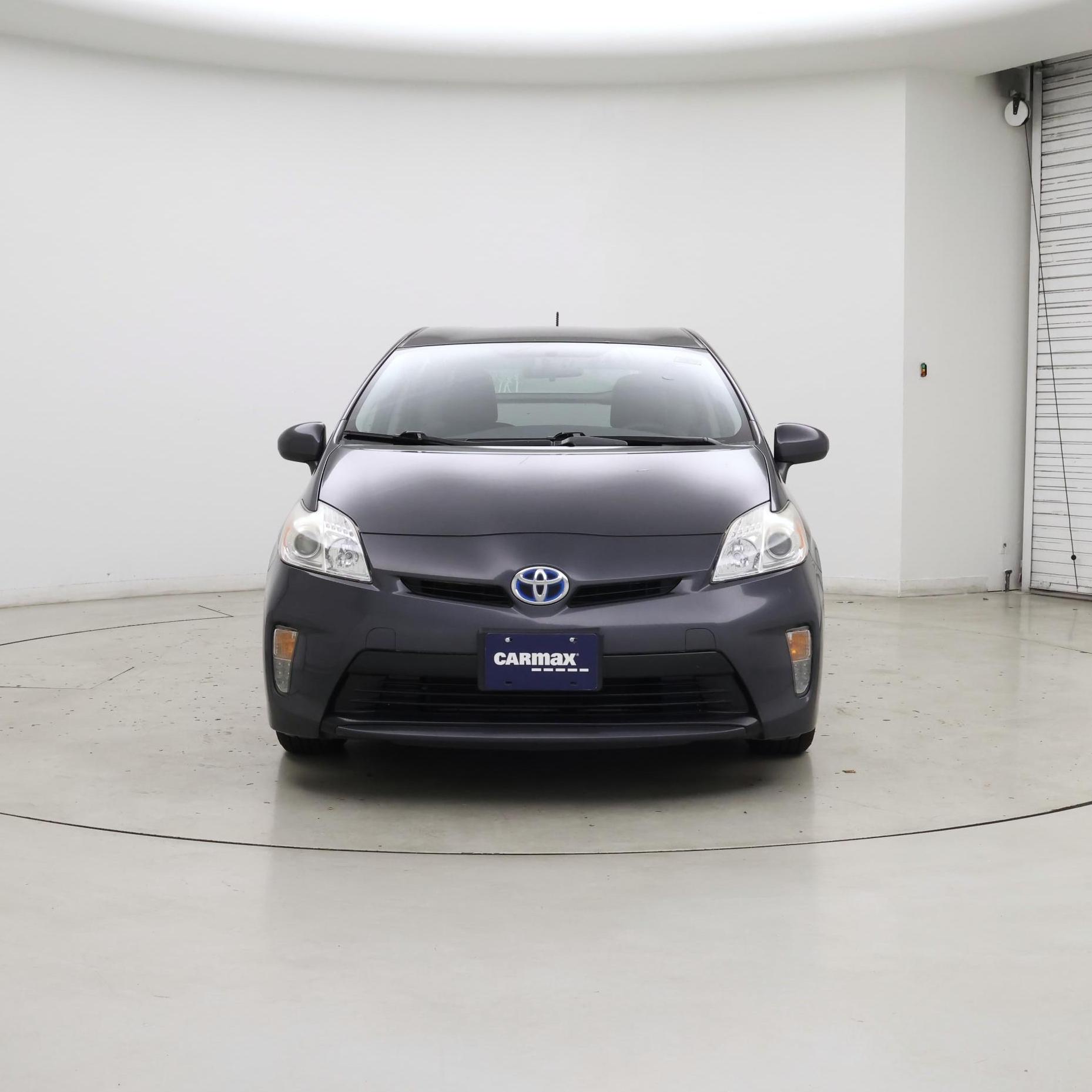 Thumbnail: 2015 Toyota Prius - 5