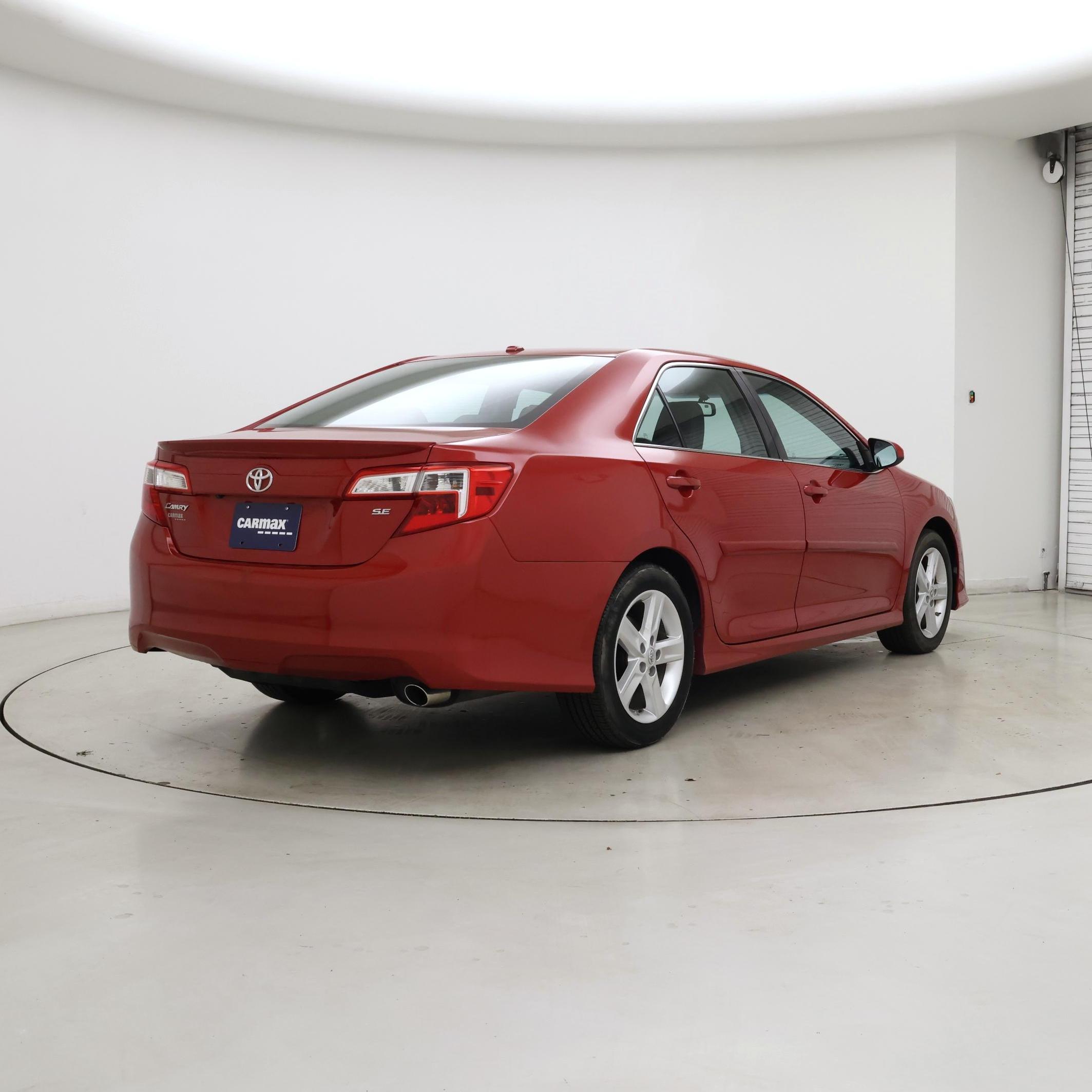 Thumbnail: 2014 Toyota Camry - 8