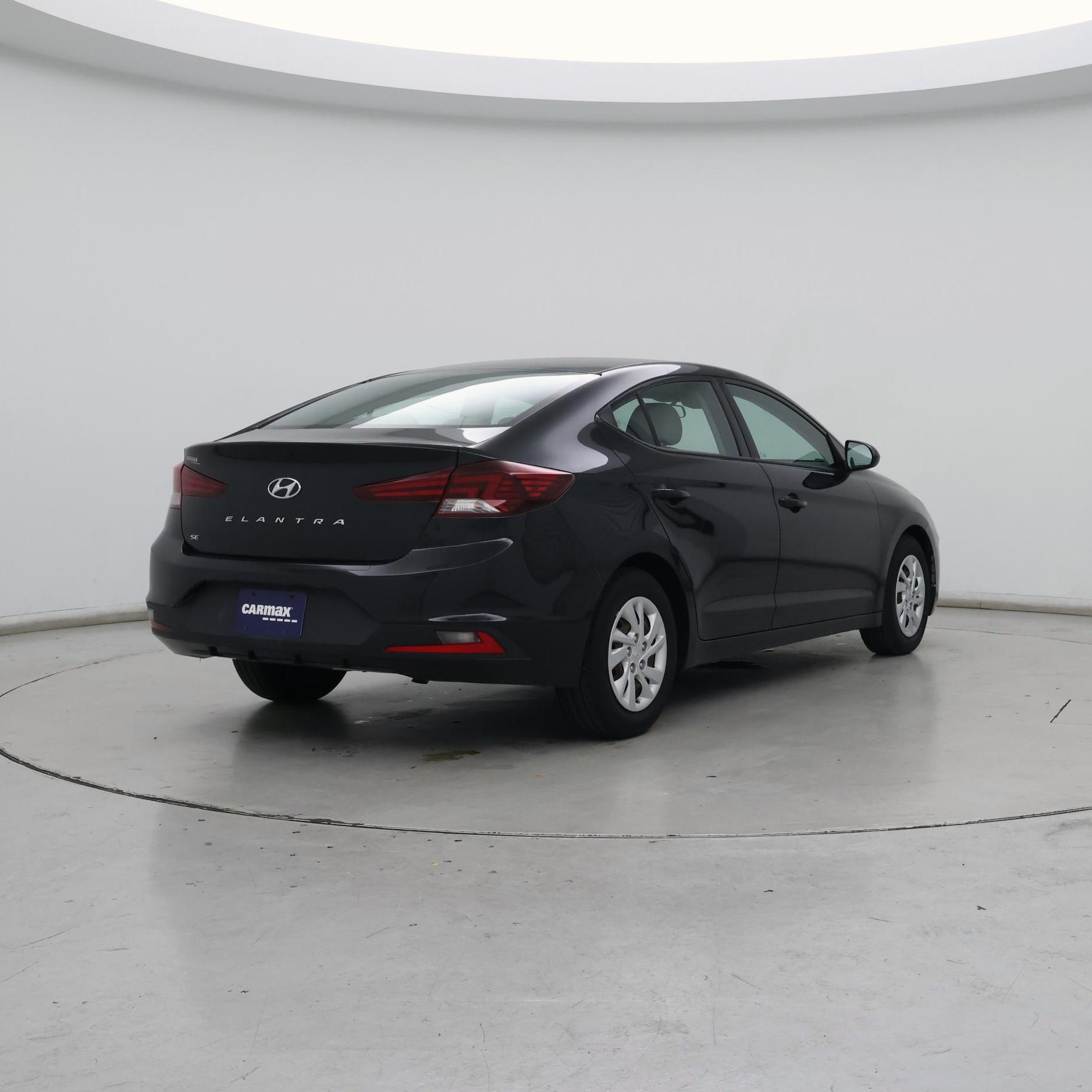 Thumbnail: 2020 Hyundai Elantra - 8