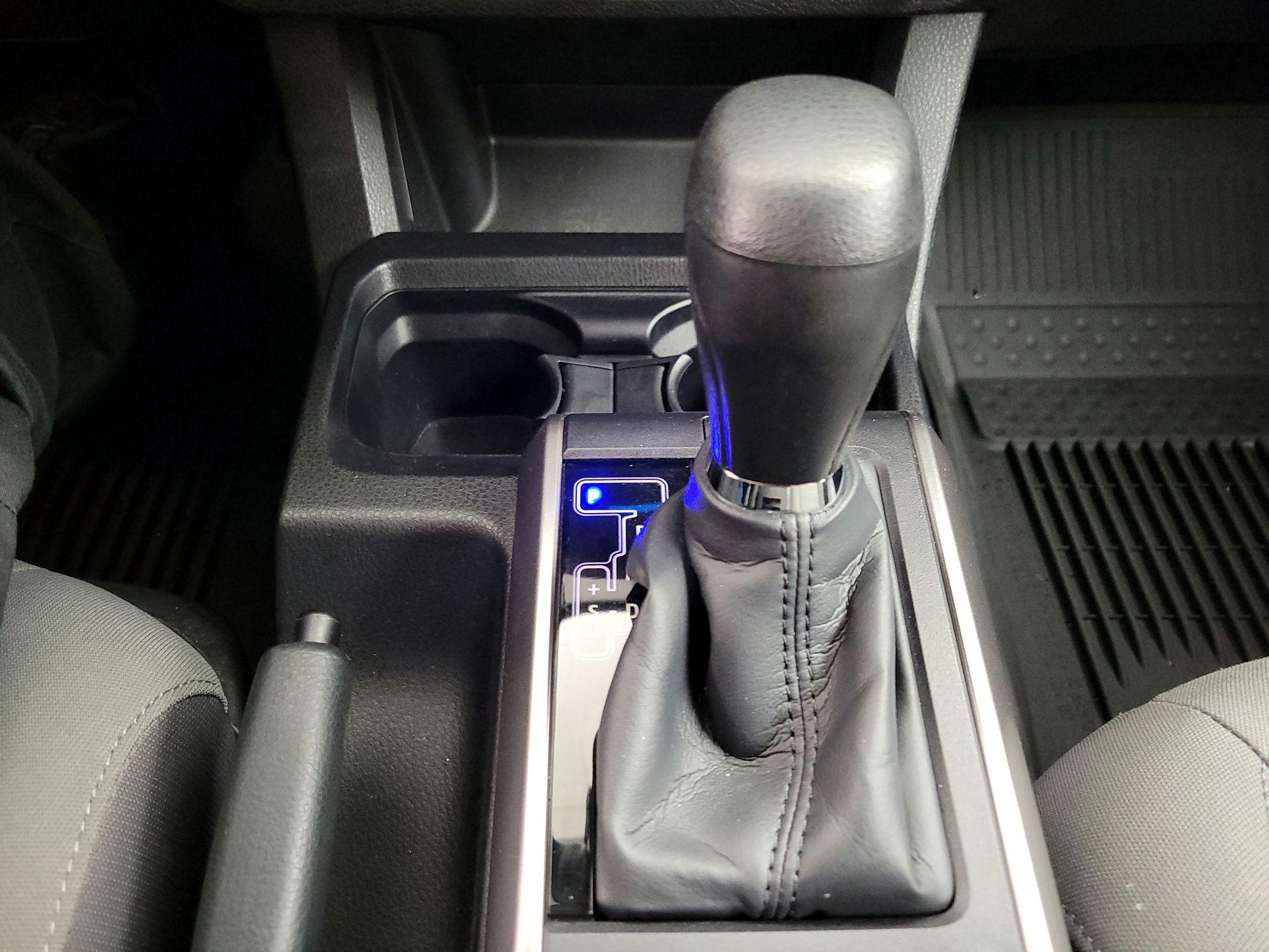 Thumbnail: 2023 Toyota Tacoma - 17