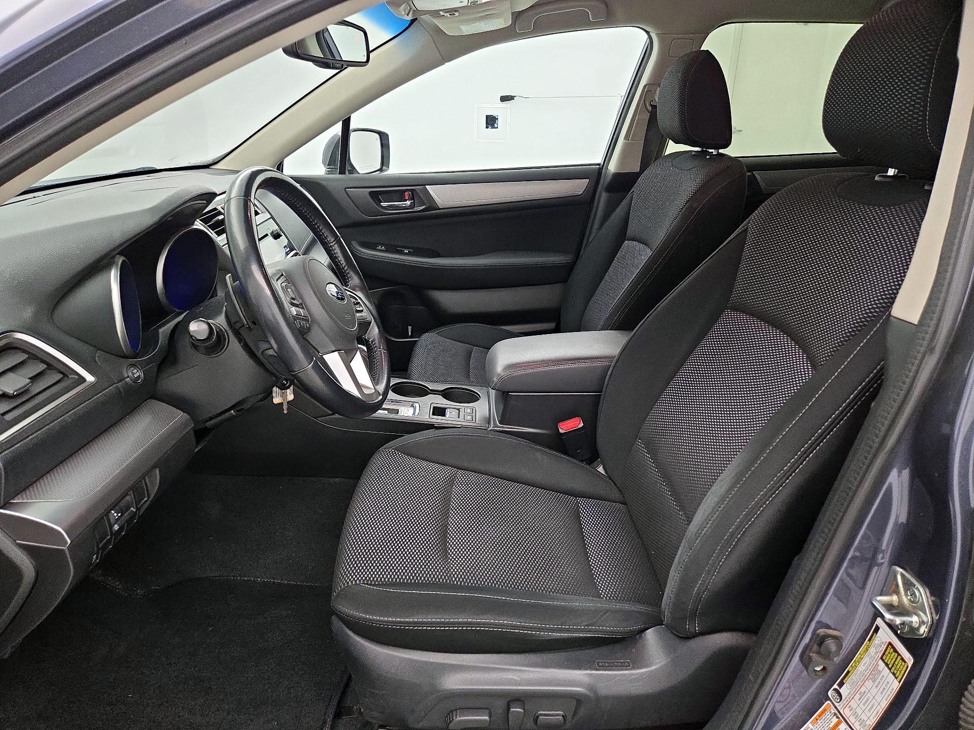 Thumbnail: 2016 Subaru Outback - 11