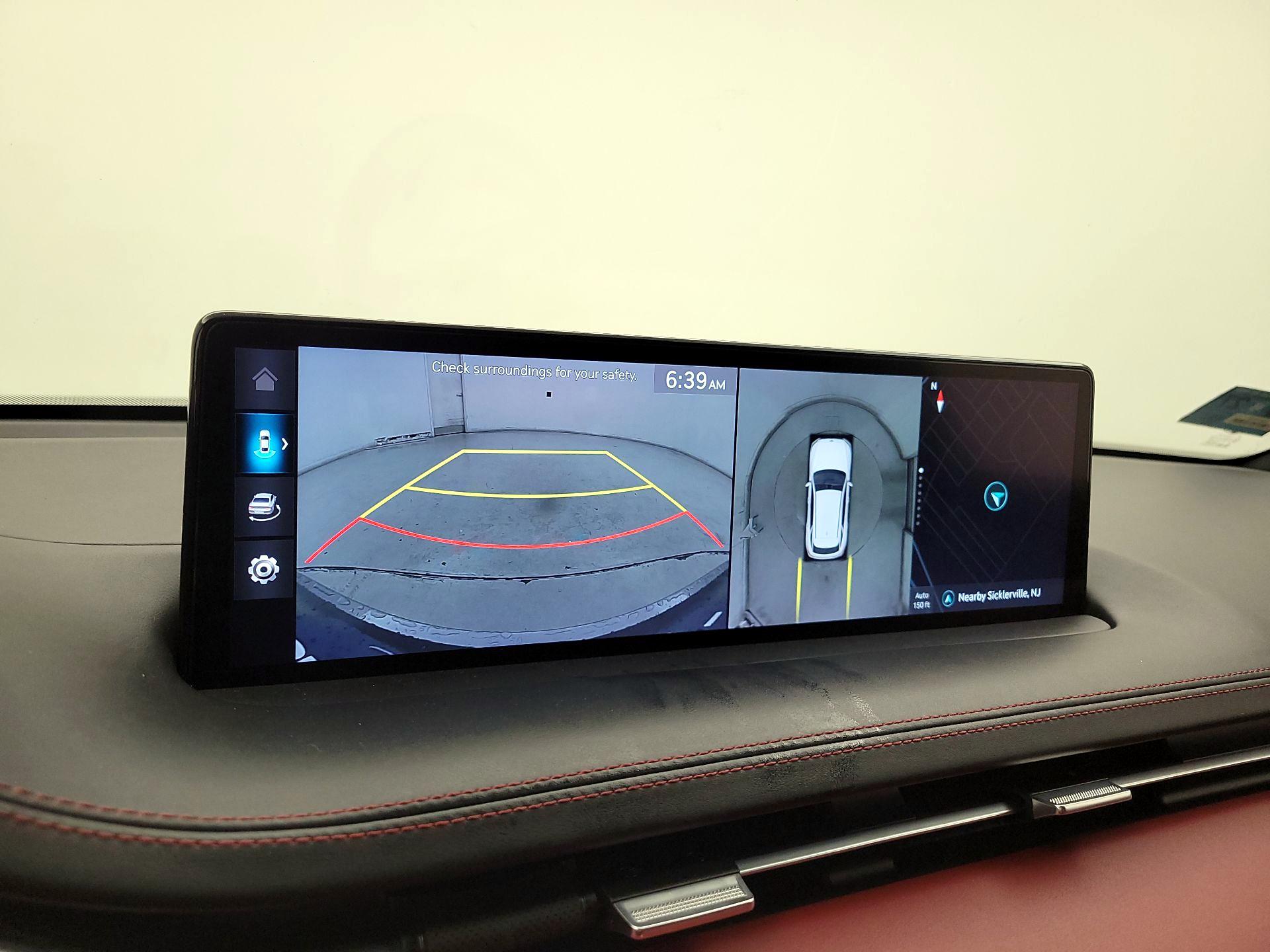 Thumbnail: 2023 Genesis GV70 - 15