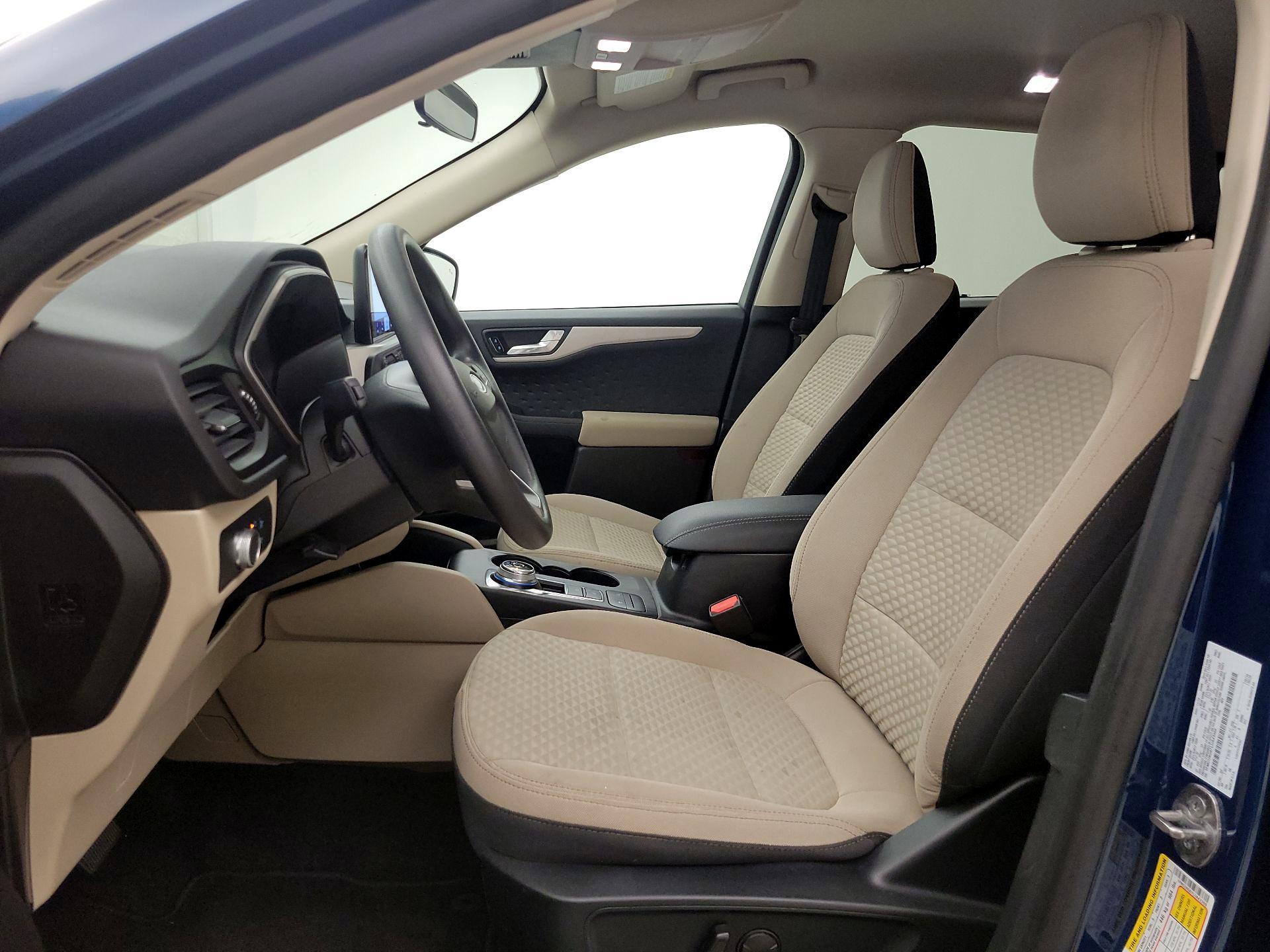 Thumbnail: 2020 Ford Escape - 11