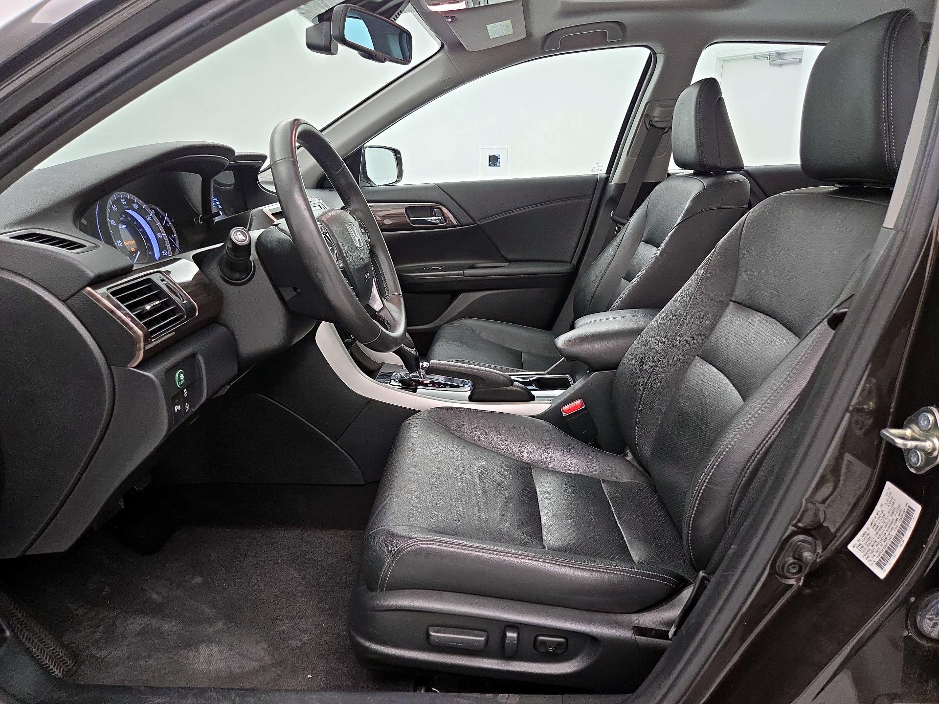 Thumbnail: 2016 Honda Accord - 11