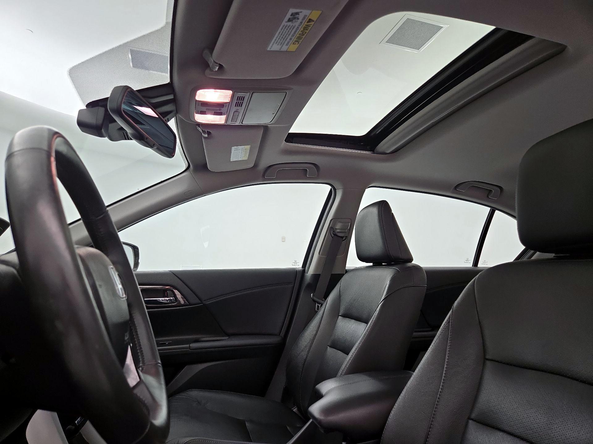 Thumbnail: 2016 Honda Accord - 20