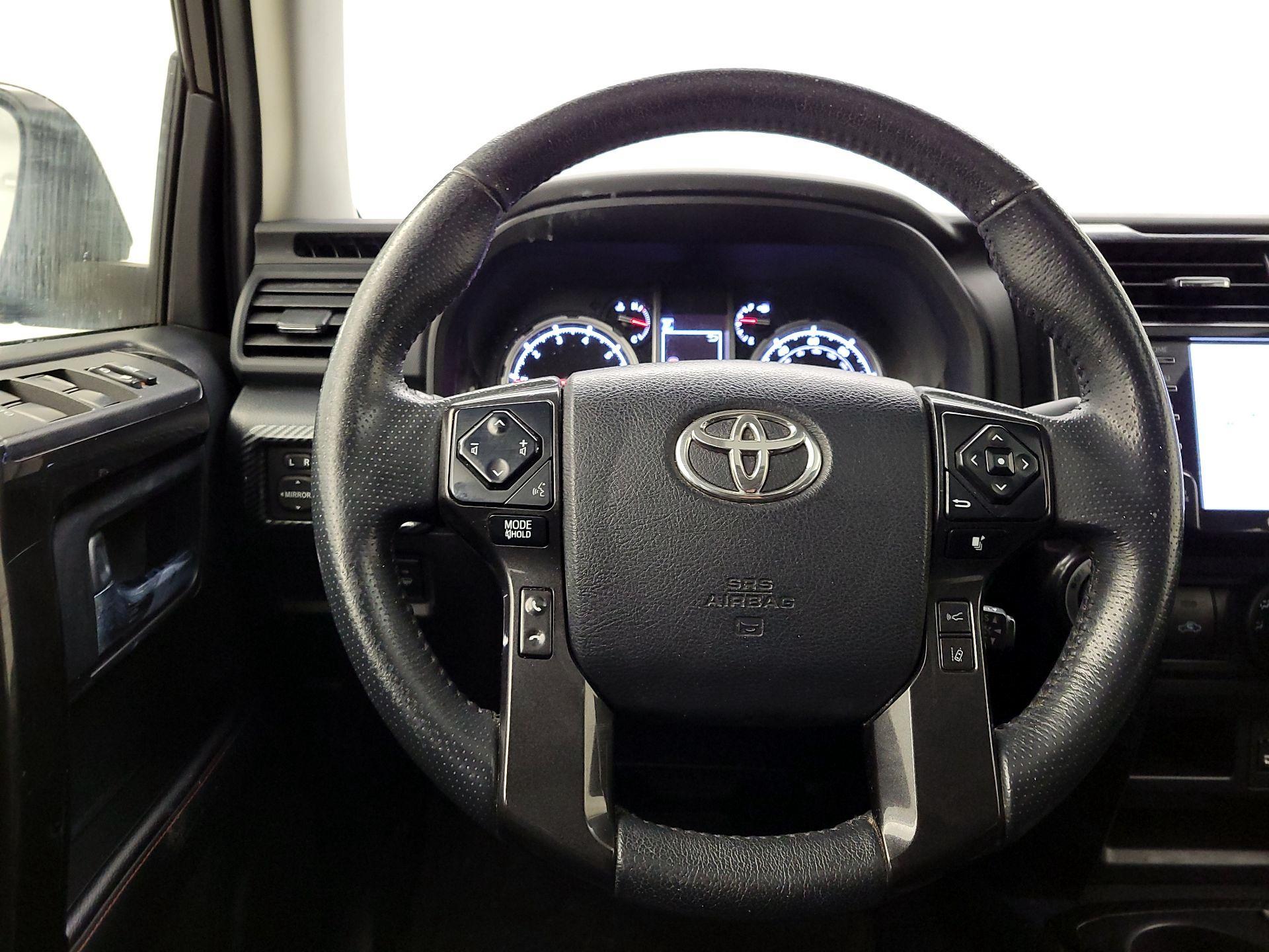 Thumbnail: 2022 Toyota 4Runner - 10