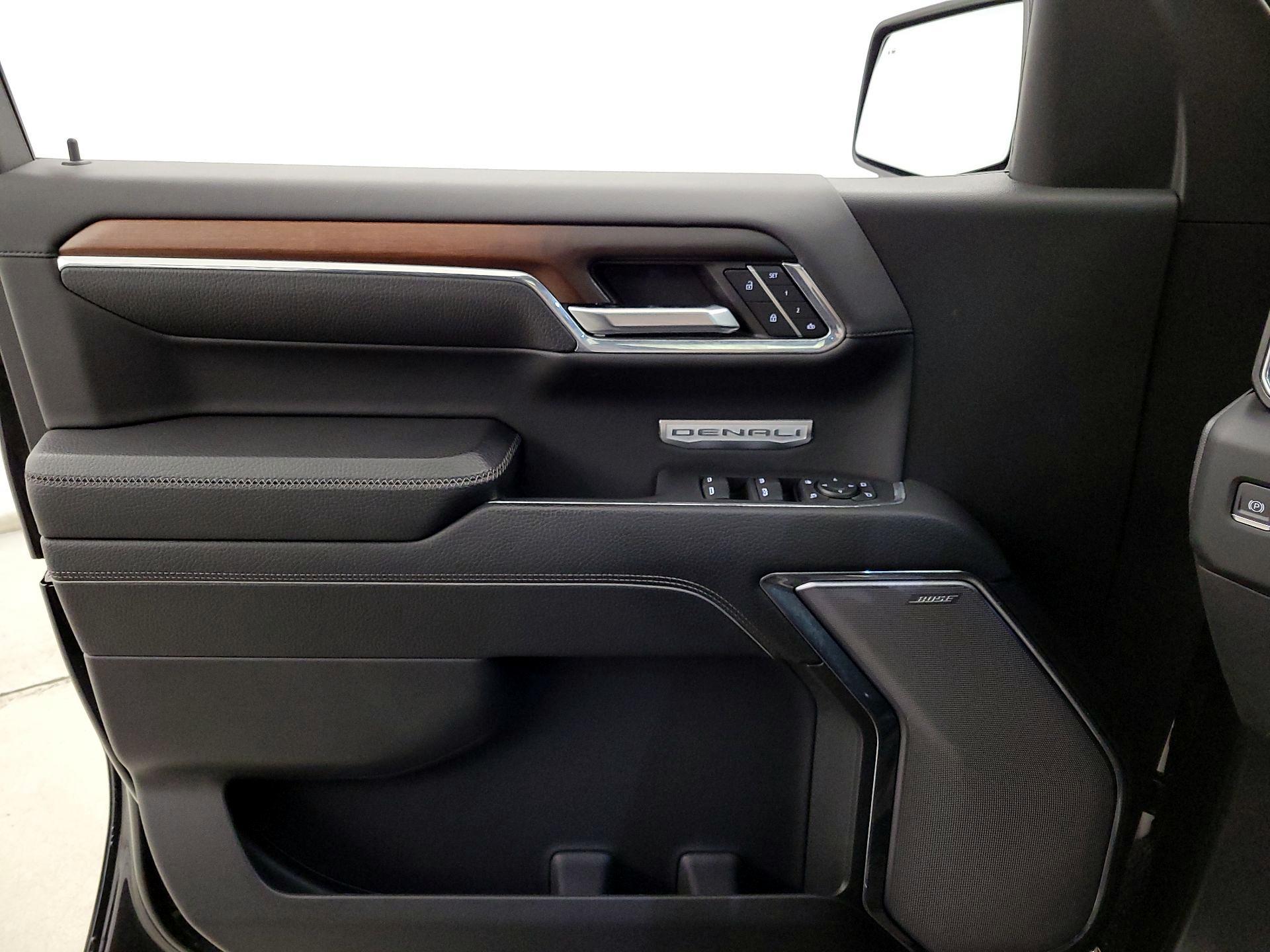 Thumbnail: 2024 GMC Sierra 1500 - 12