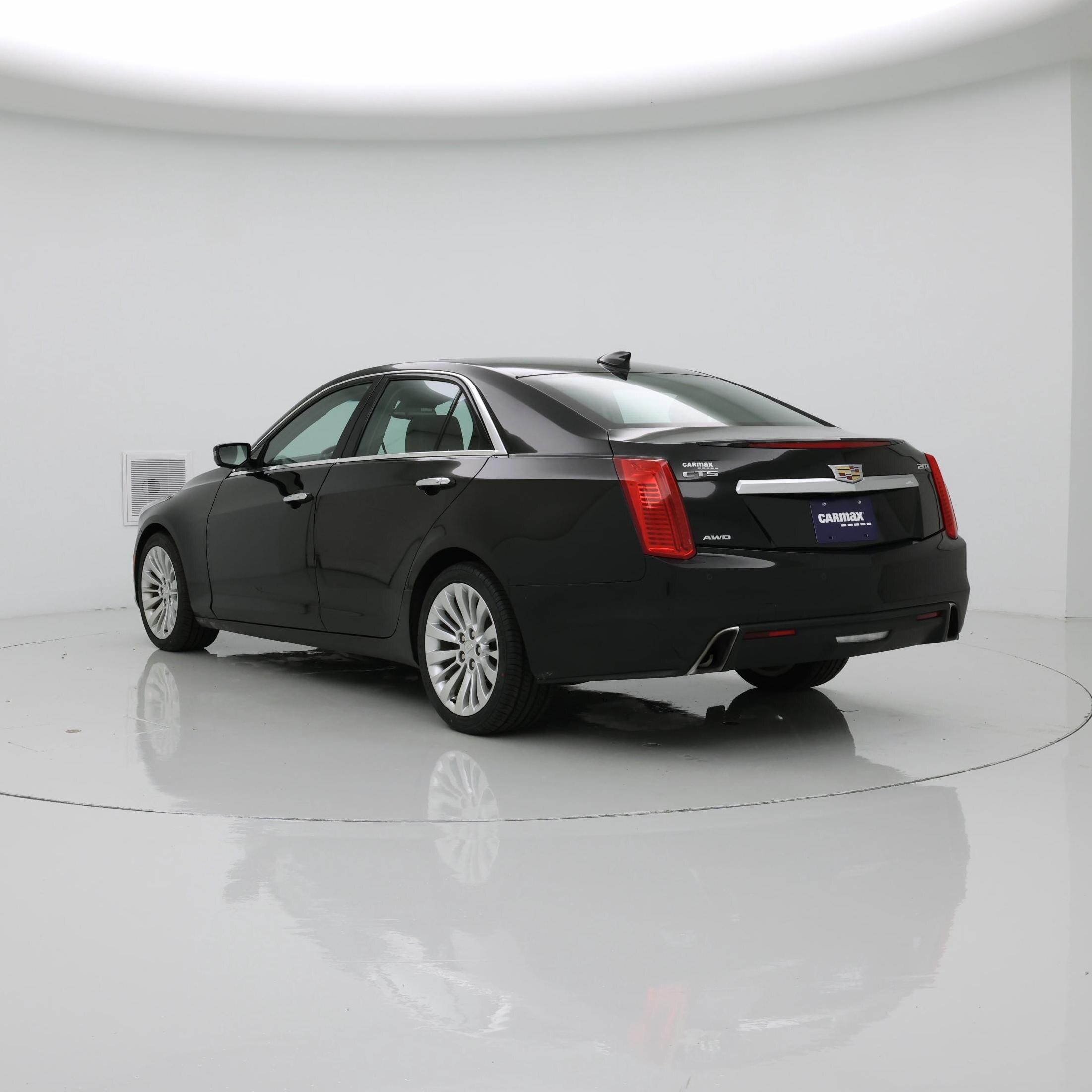 Thumbnail: 2019 Cadillac CTS - 2