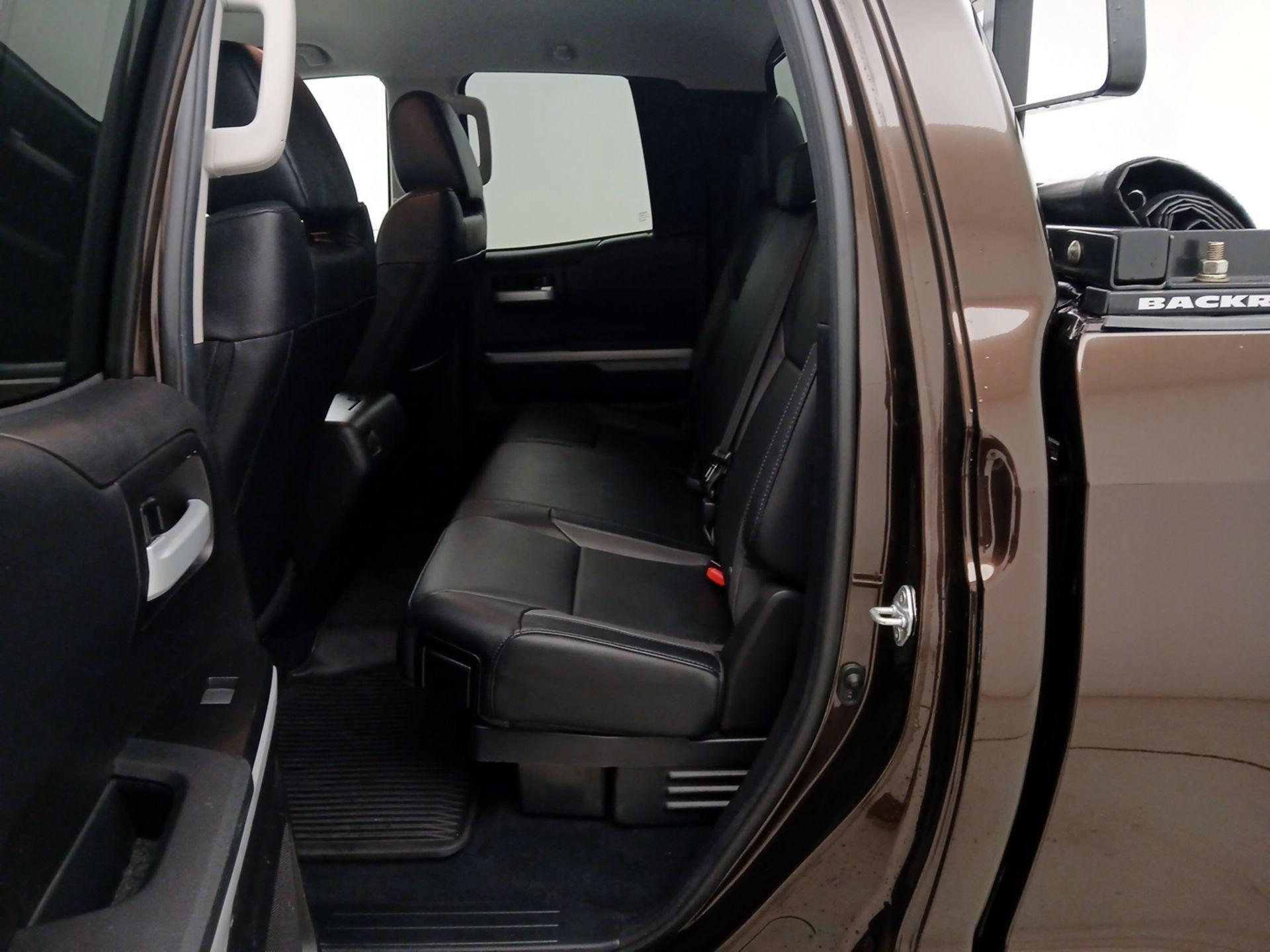 Thumbnail: 2021 Toyota Tundra - 20