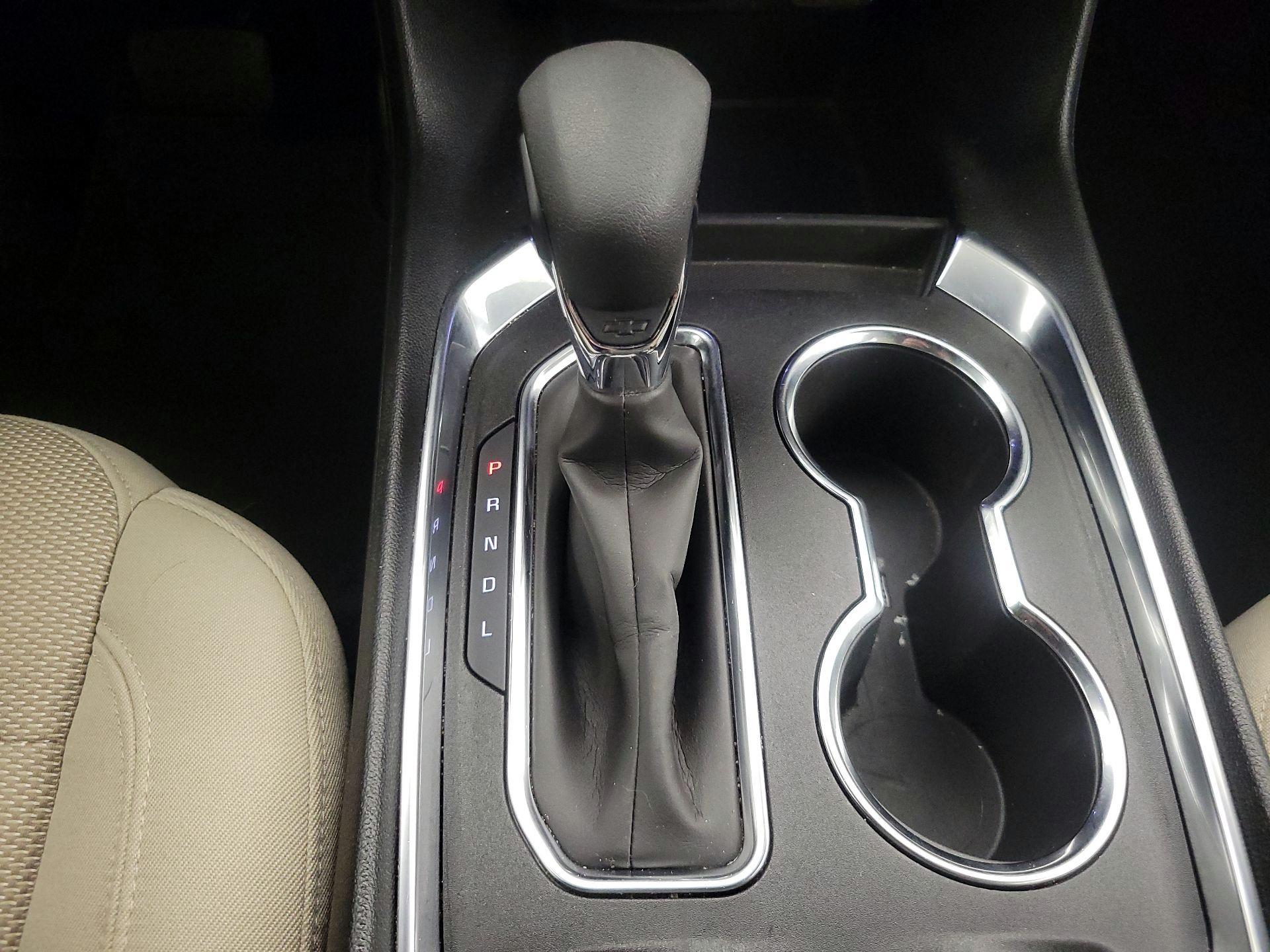 Thumbnail: 2023 Chevrolet Traverse - 17