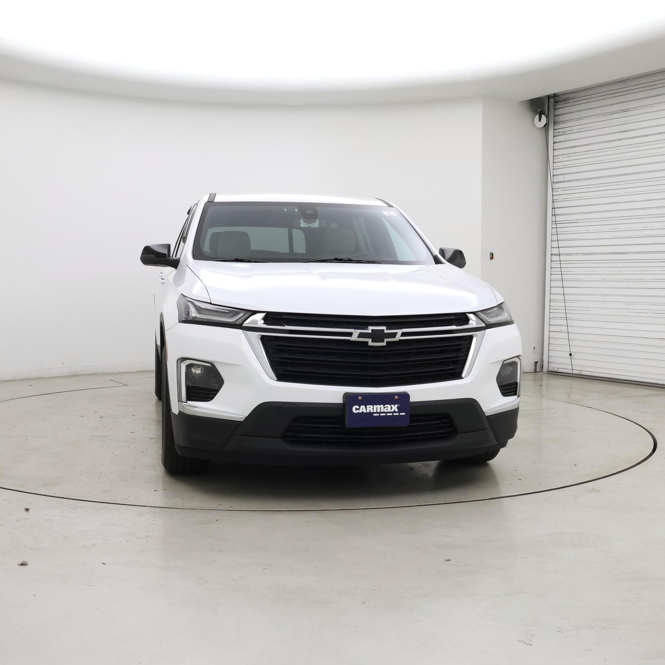 Thumbnail: 2023 Chevrolet Traverse - 5