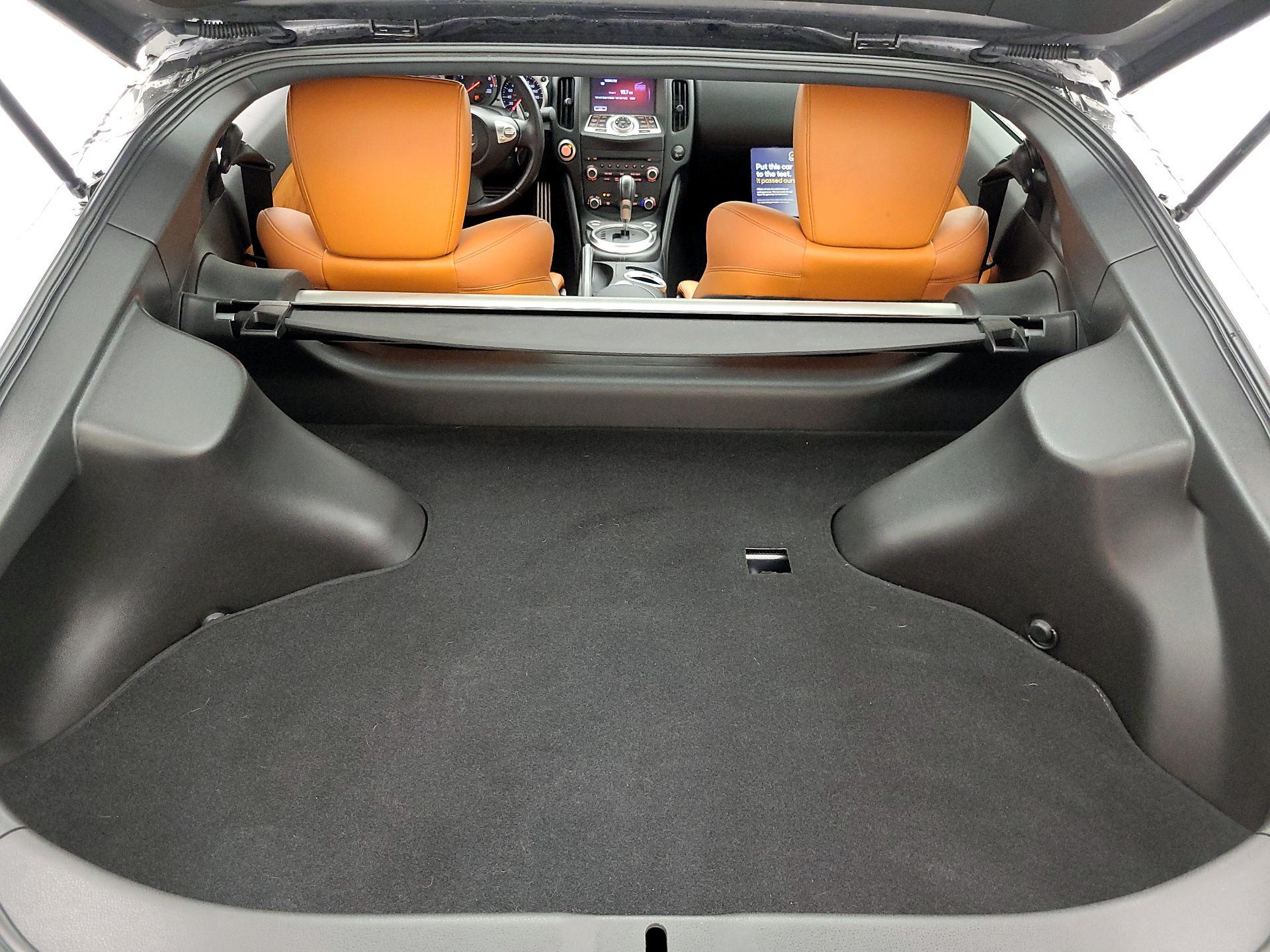 Thumbnail: 2016 Nissan Z - 18