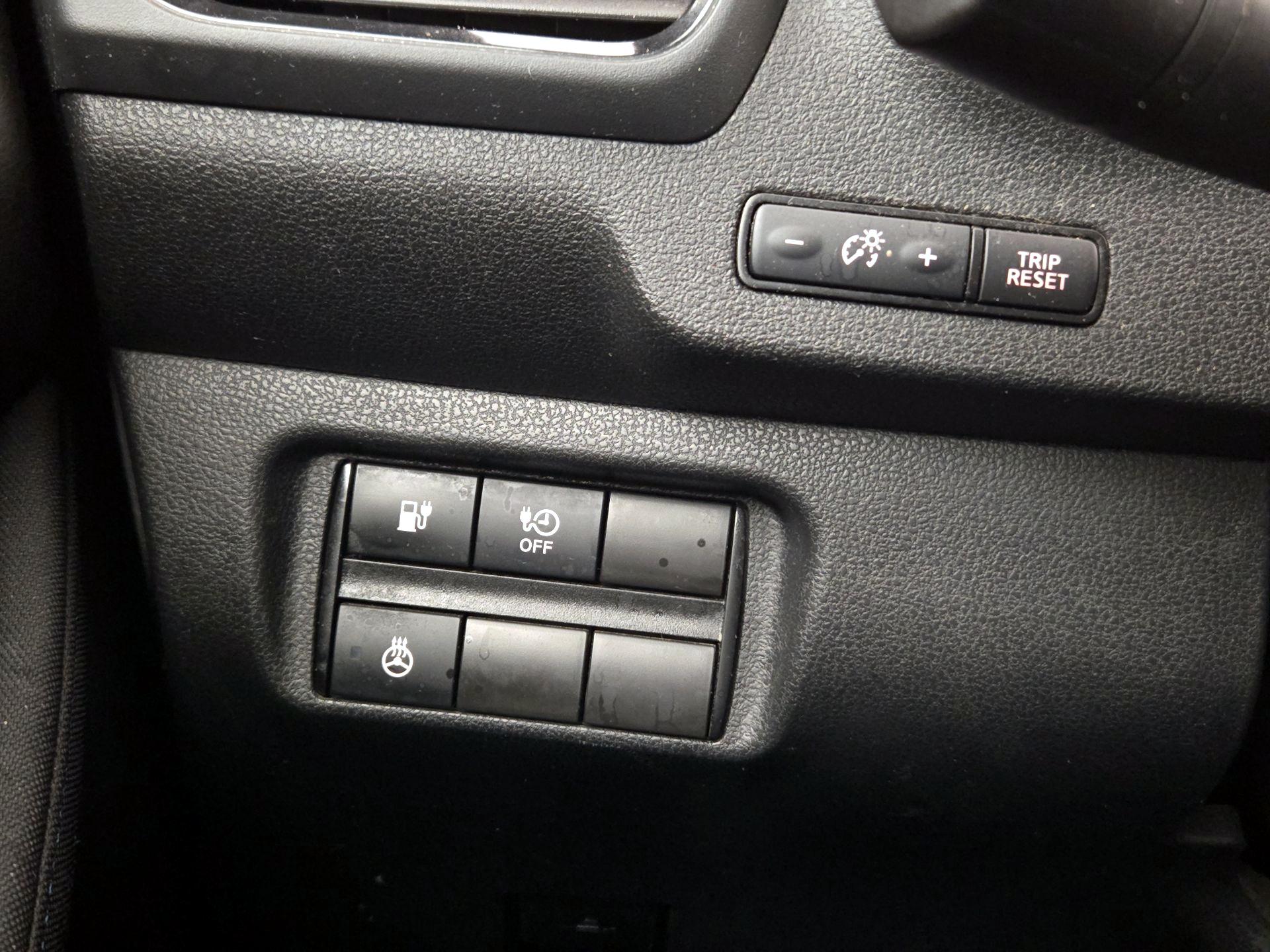 Thumbnail: 2019 Nissan Leaf - 13